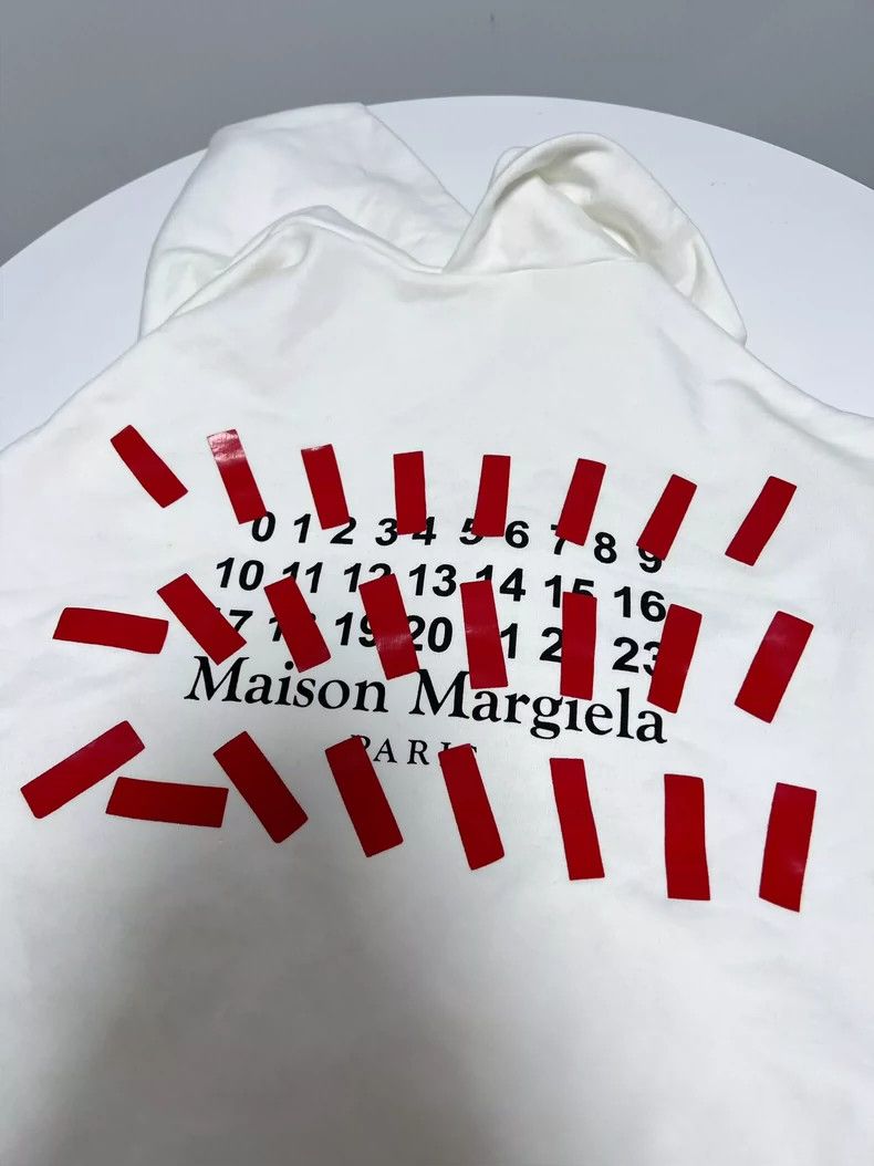 Maison Margiela Maison Margiela Hoodies 2501-Nextarrow Size US M / EU 48-50 / 2 - 5 Thumbnail