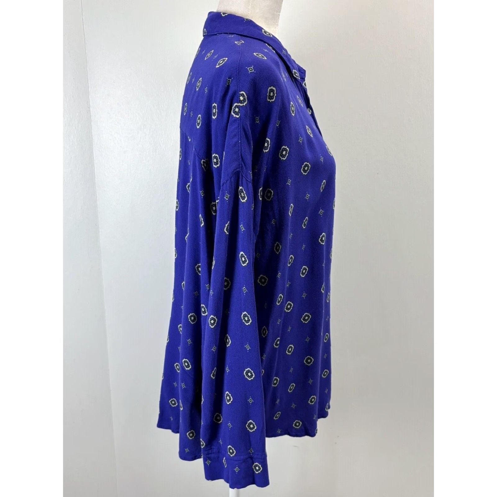 Free People FREE PEOPLE Intimately Button Up Shirt Tunic Women's XS Long Sleeve Rayon Purple Size XS / US 0-2 / IT 36-38 - 4 Thumbnail