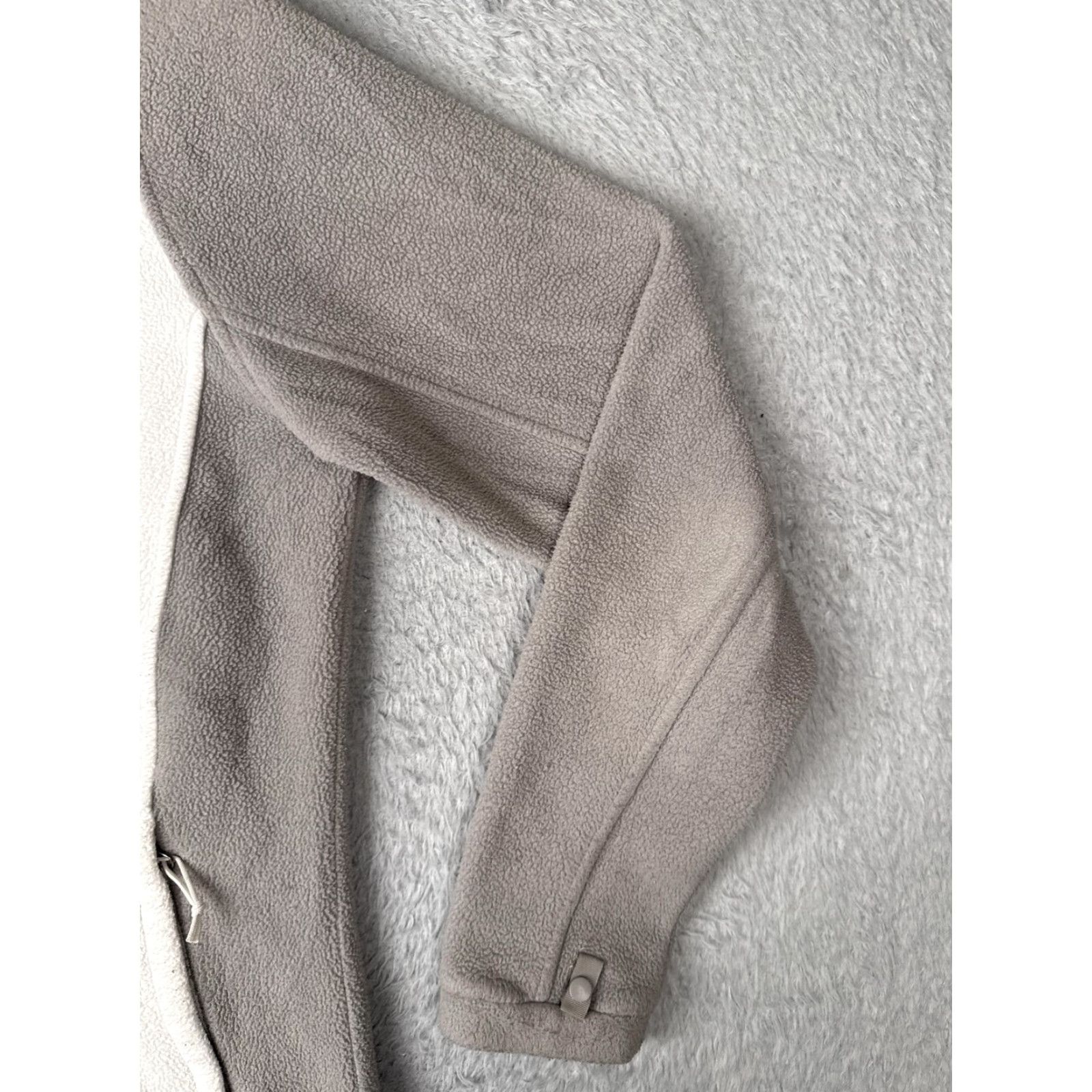 The North Face The North Face Jacket Women Small Gray White Fleece Full Zip Outdoor Hiking Hike Spring Fall Winter Size S / US 4 / IT 40 - 5 Thumbnail