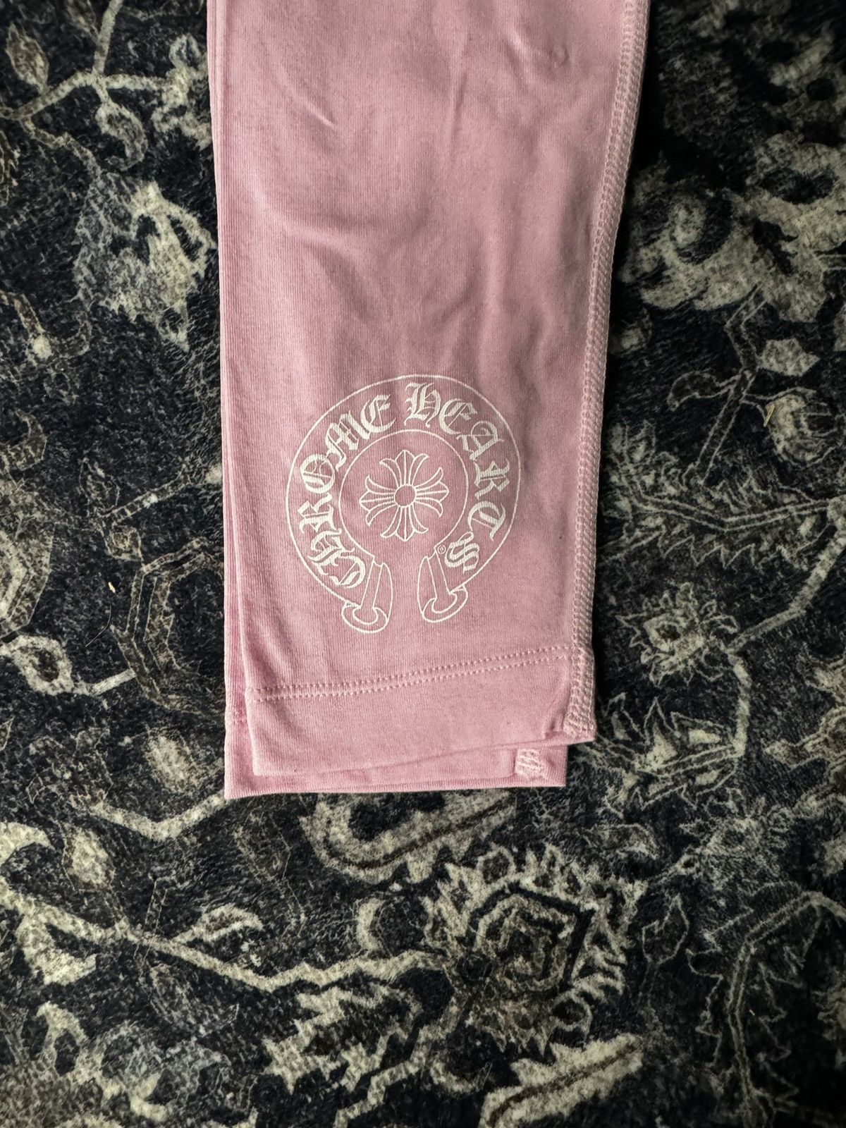 Chrome Hearts Pink Chrome Heart Leggings XS New Size 24" / US 00 / IT 34 - 3 Thumbnail