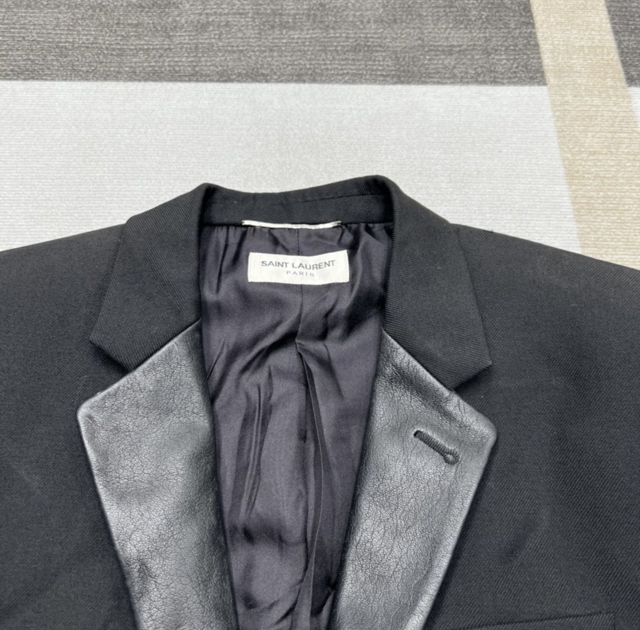 Saint Laurent Paris × Yves Saint Laurent Saint Laurent leather collar blazer suits Size US S / EU 44-46 / 1 - 3 Thumbnail