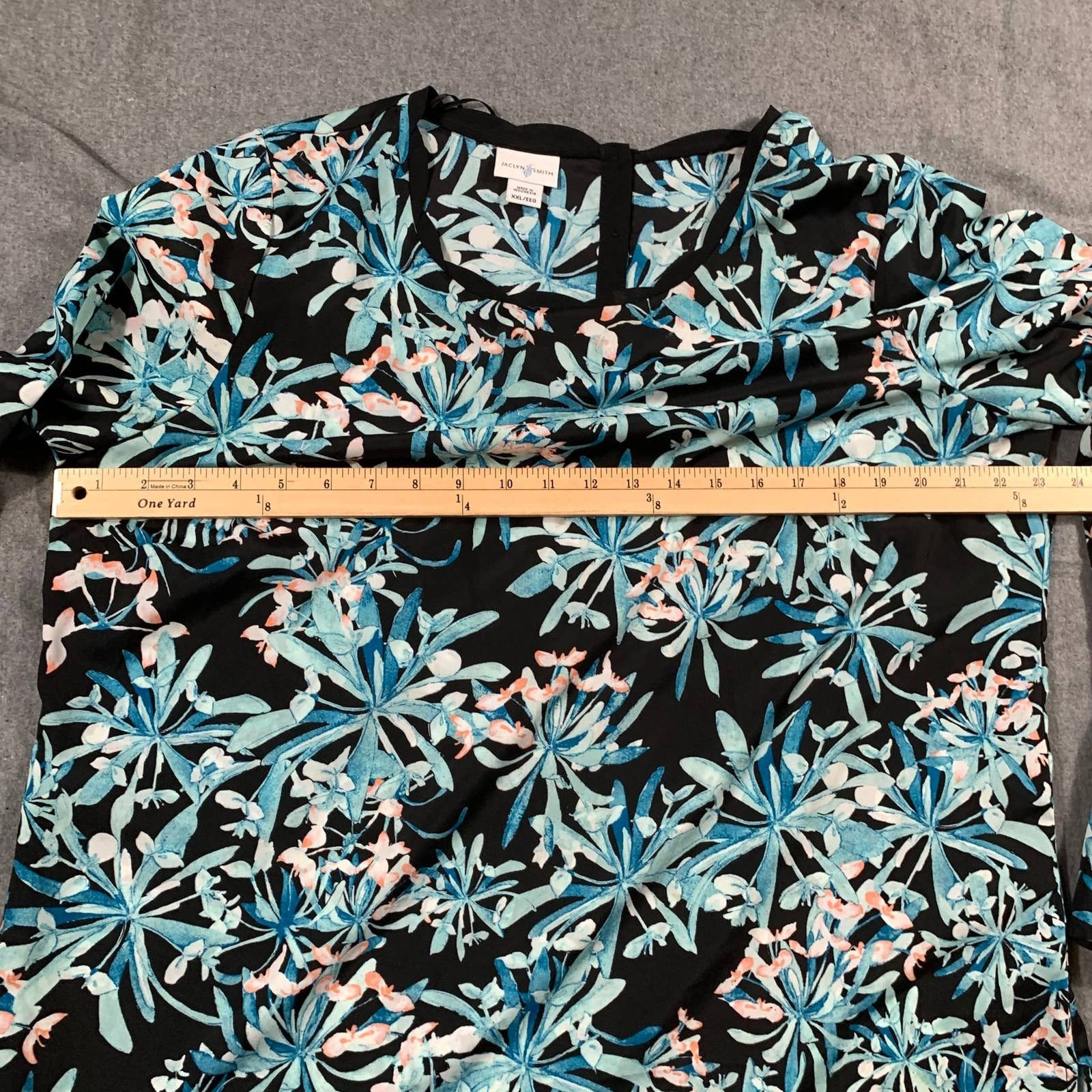 Other Jaclyn Smith Floral Shirt Women Size XXL Size XXL / US 16-18 / IT 52-54 - 5 Thumbnail