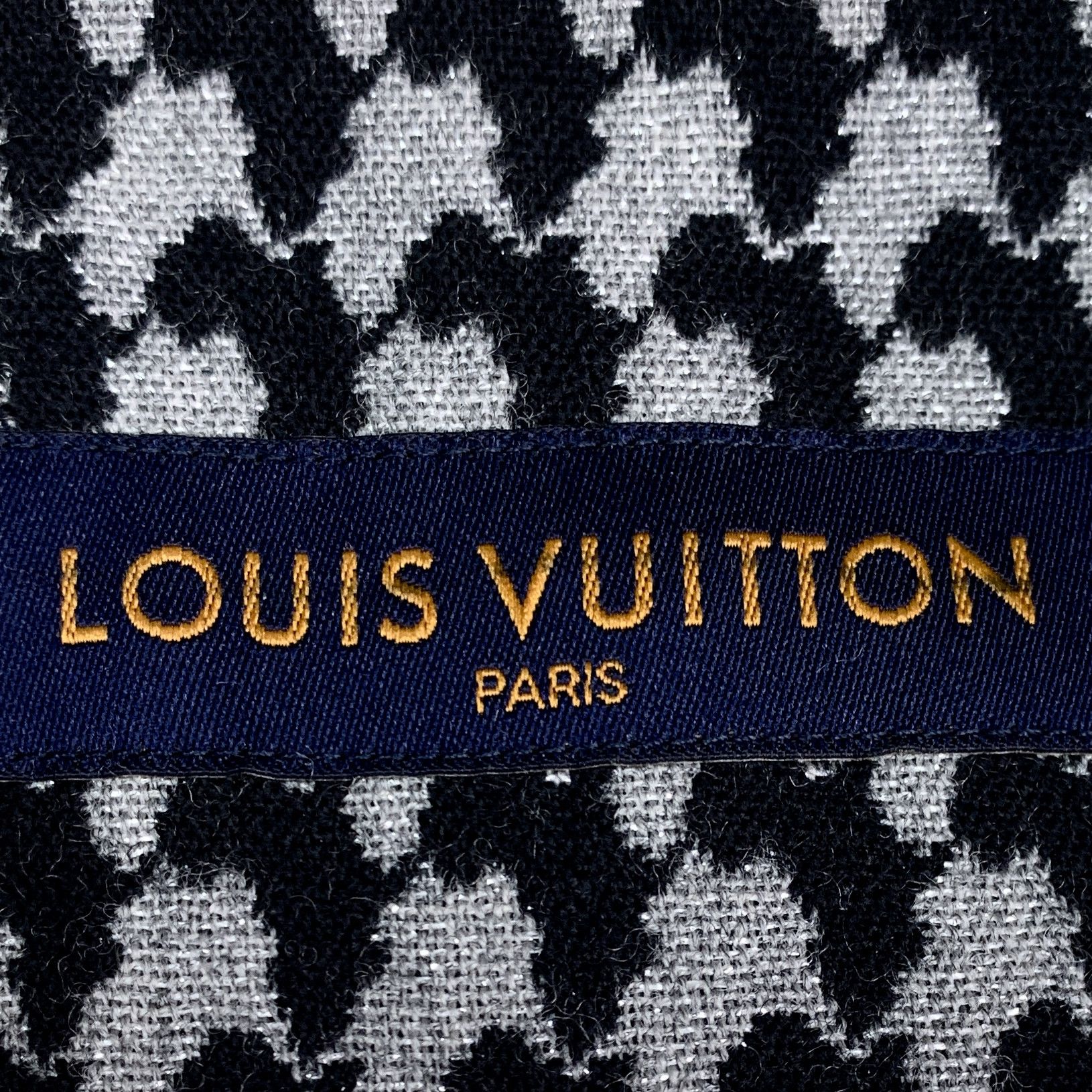Louis Vuitton Louis Vuitton Black Houndstooth Wool Shirt Jacket (Size XL) Size XL / US 12-14 / IT 48-50 - 2 Thumbnail