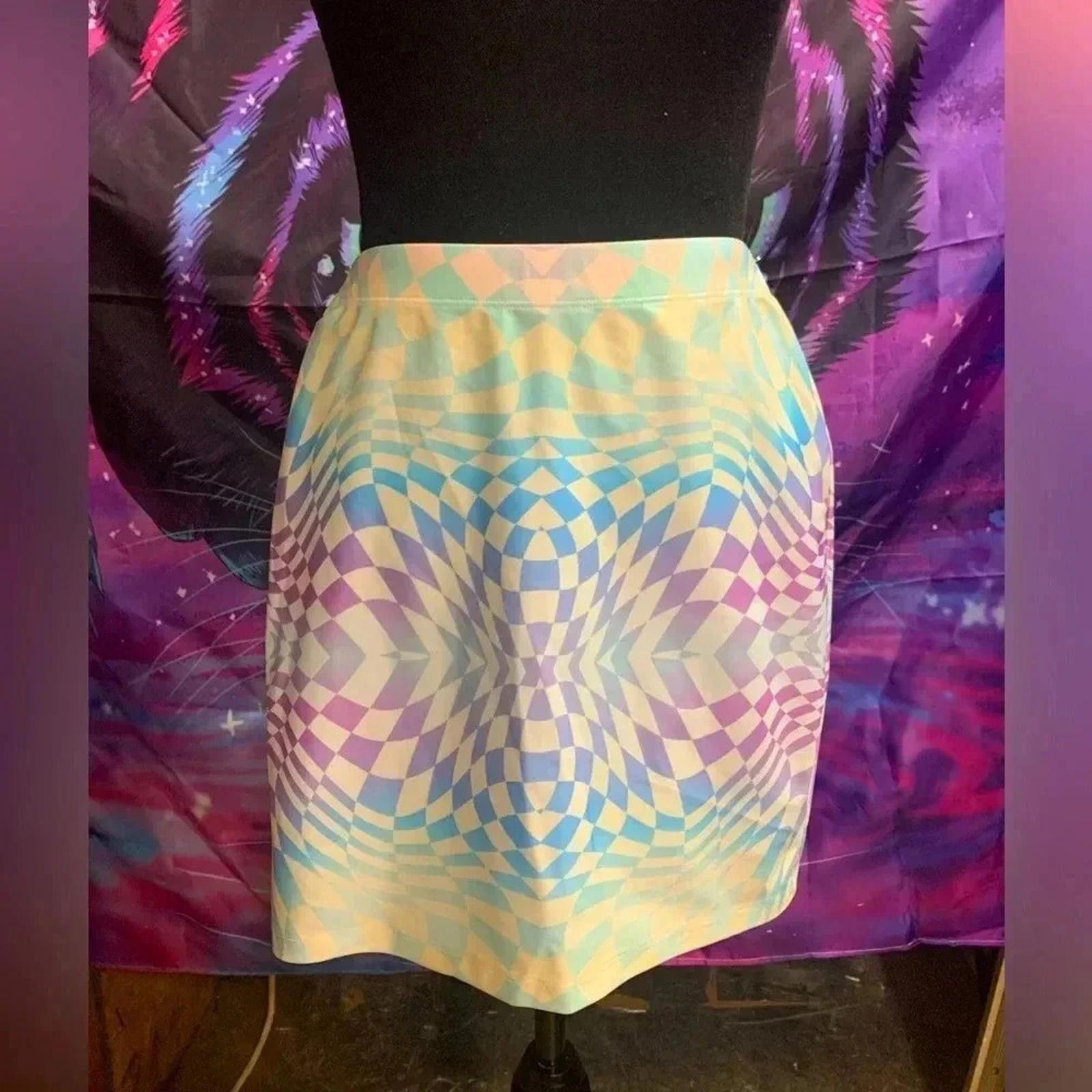 Forever 21 Checkered rave skirt Size 28" / US 6 / IT 42 - 1 Thumbnail