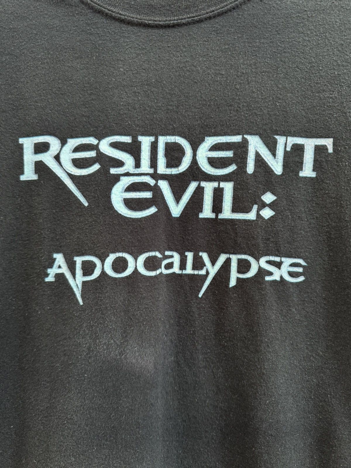 Vintage Resident Evil Apocalypse T-Shirt Size US L / EU 52-54 / 3 - 5 Thumbnail
