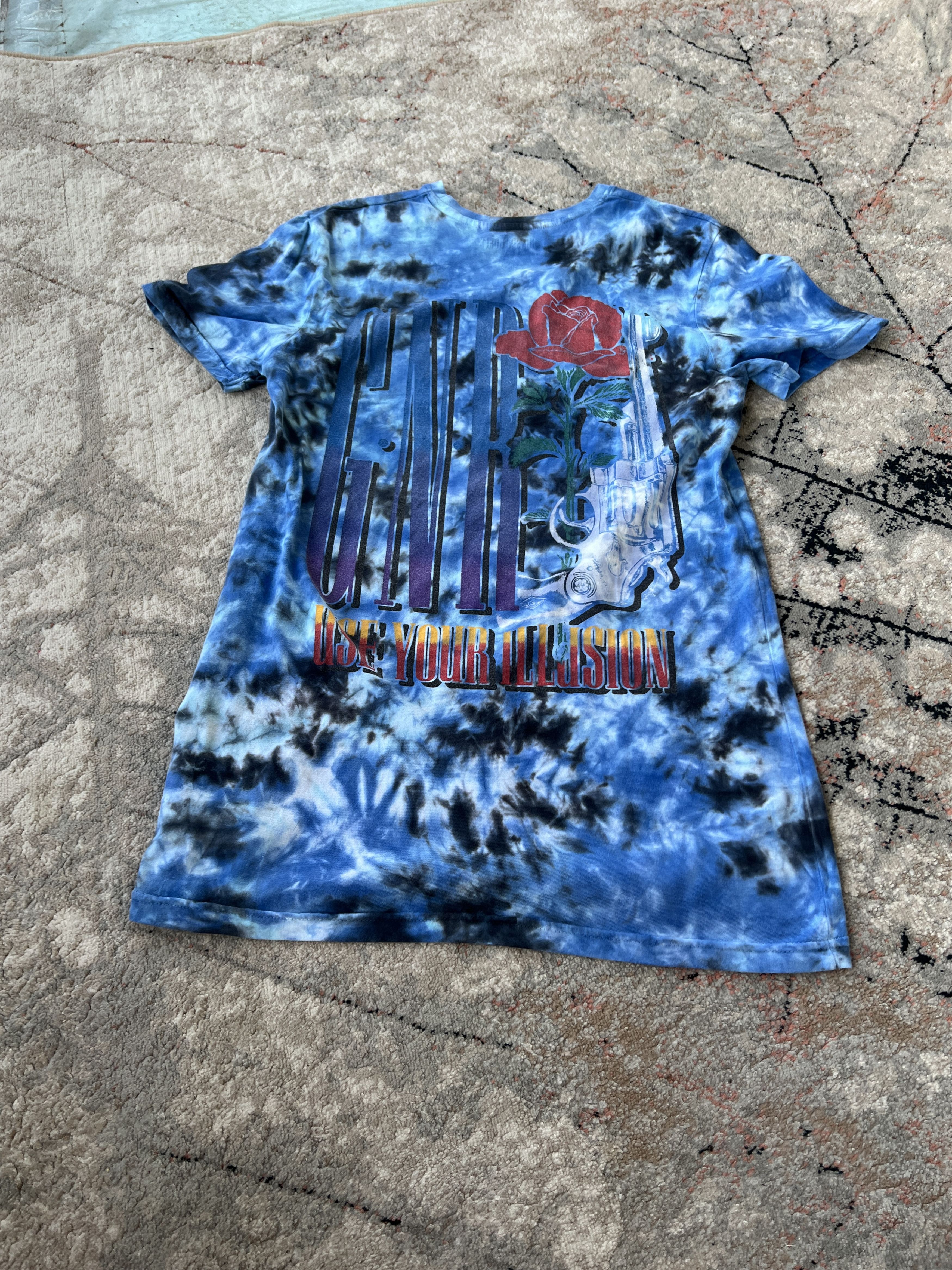 Band Tees Guns N'Roses Use Your Illusion Tee Size US XS / EU 42 / 0 - 3 Thumbnail