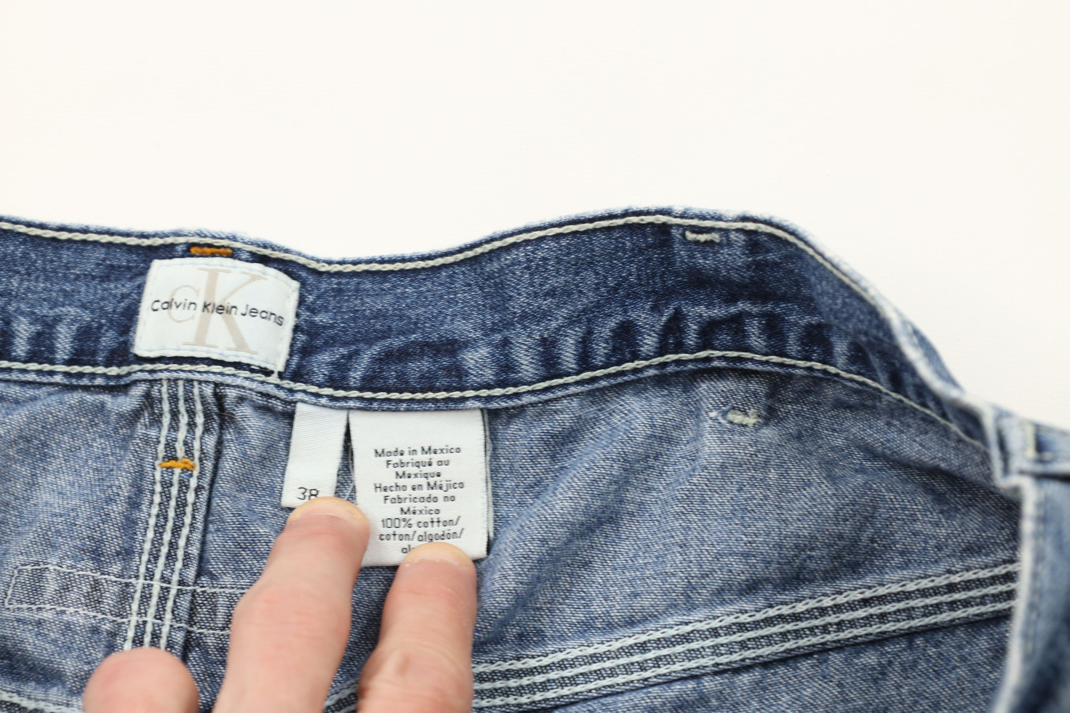 Calvin Klein × Vintage Vintage 90s Calvin Klein Baggy Dungaree Denim Shorts Jorts Size US 38 / EU 54 - 8 Thumbnail