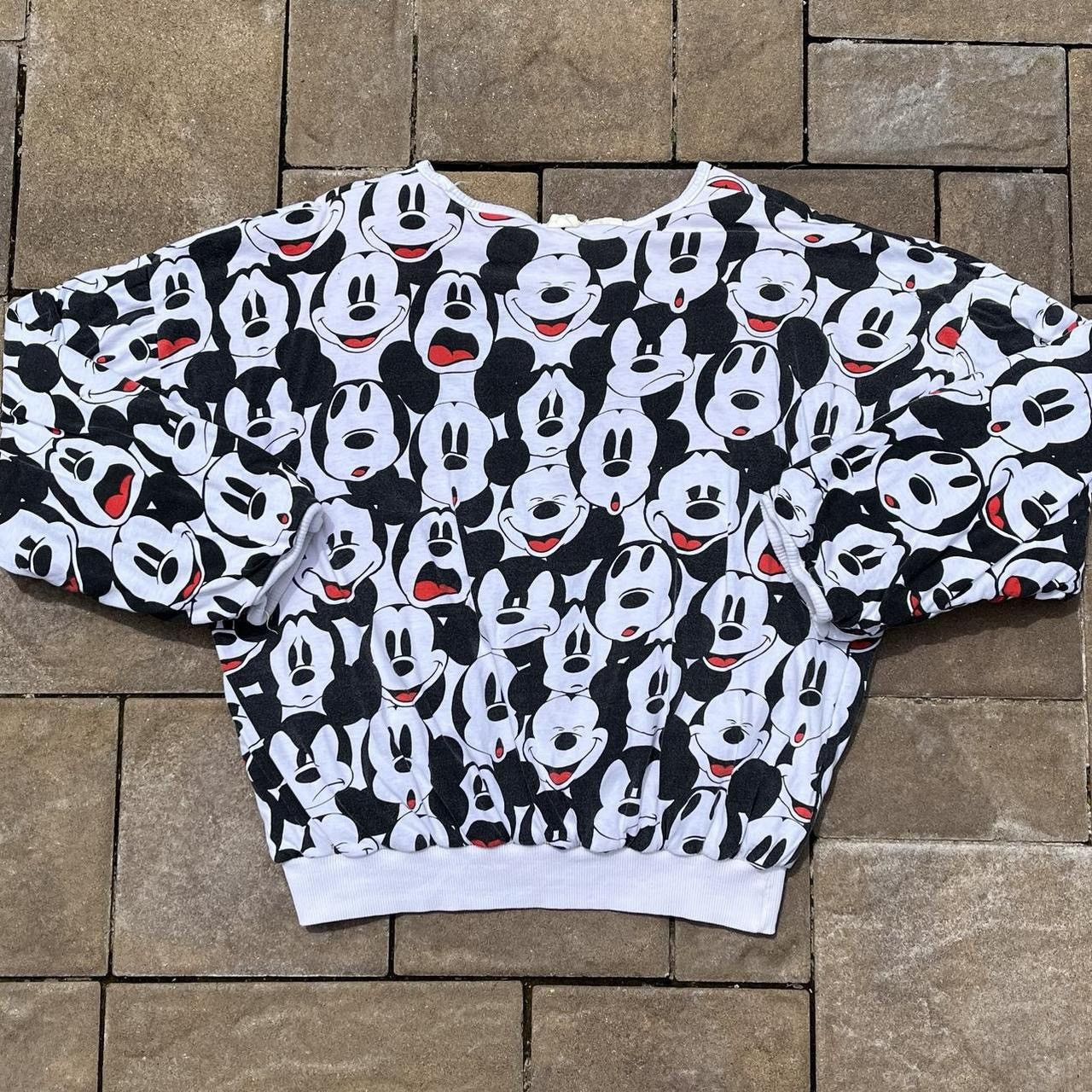 Disney × Mickey Mouse × Vintage Vintage 90s Mickey & Co Disney Mickey Mouse Sweatshirt Size US L / EU 52-54 / 3 - 2 Thumbnail