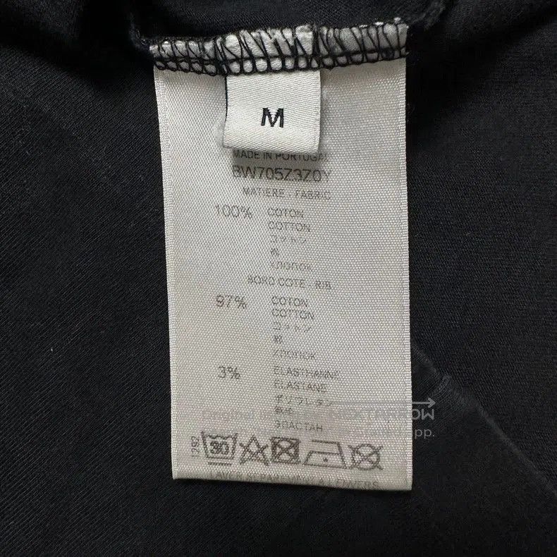 Givenchy Givenchy Black Distressed Logo T. Size US M / EU 48-50 / 2 - 4 Thumbnail