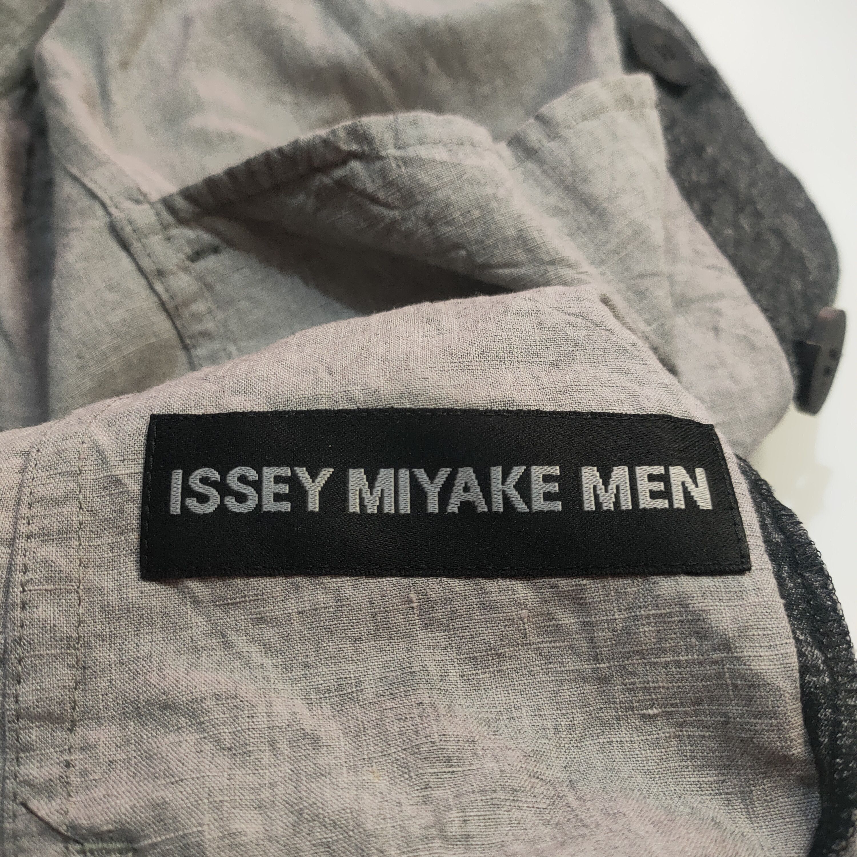 Issey Miyake ISSEY MIYAKE Size US L / EU 52-54 / 3 - 9 Thumbnail