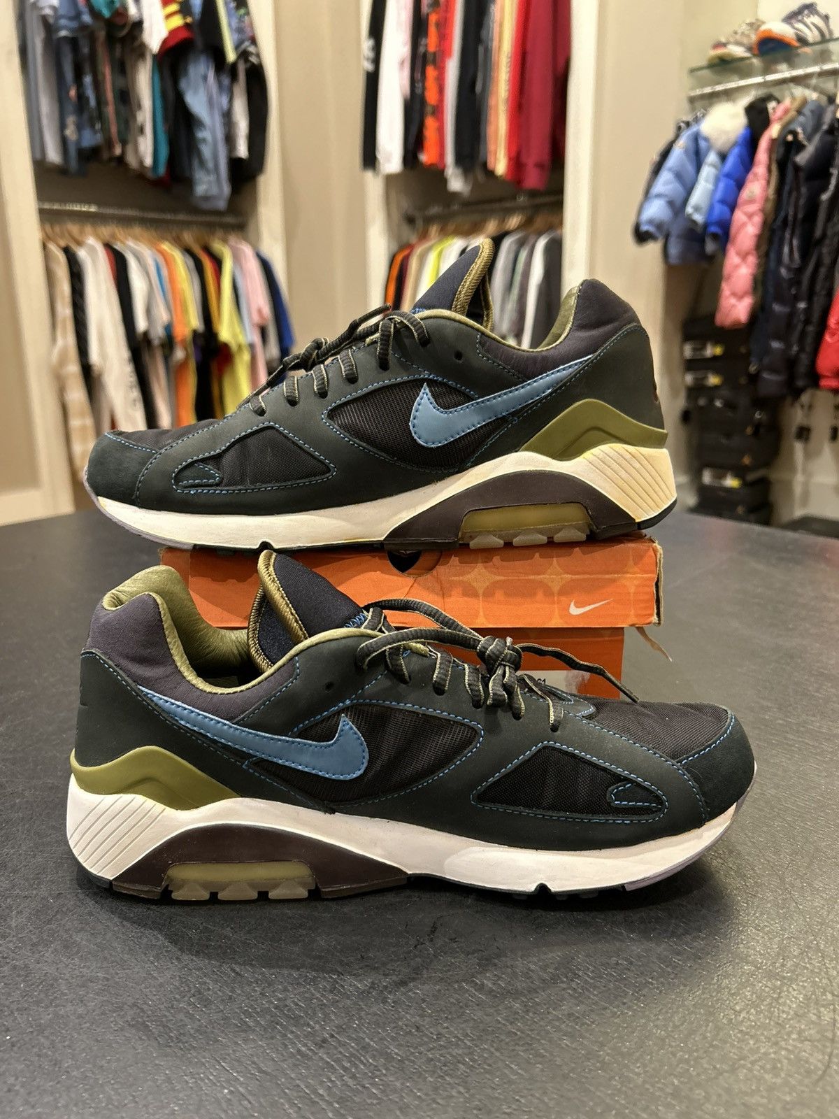 Nike Nike Air Max 180 ‘Evolution Pack’ Size US 9 / EU 42 - 2 Thumbnail