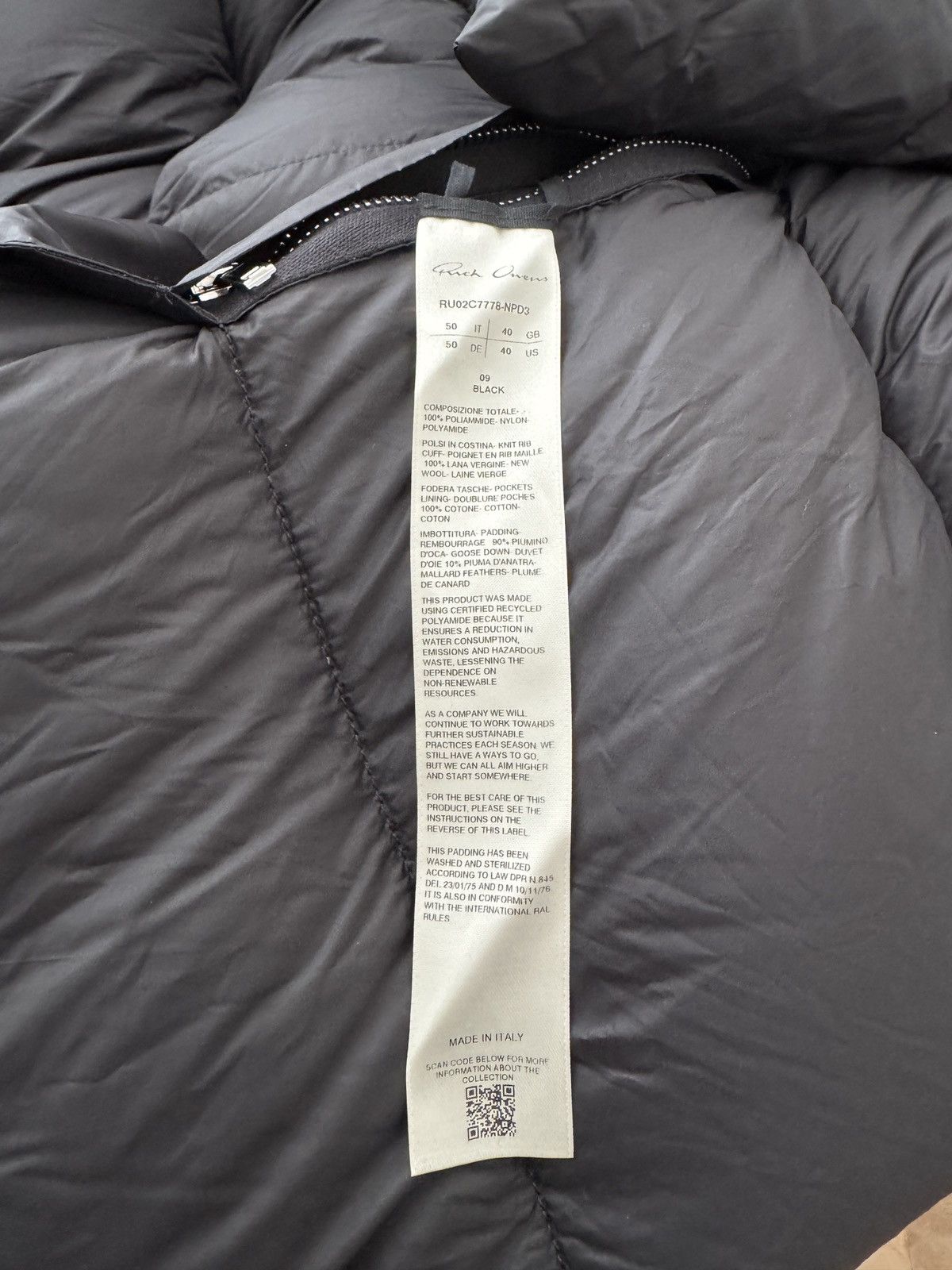 Rick Owens Rick Owens Puffer Luxor Funnel-neck Quilted Down Coat FW23 Size US M / EU 48-50 / 2 - 16 Thumbnail