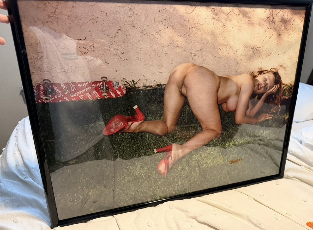 Supreme 2003 Supreme Friends and Family x Terry Richardson Calendar Size ONE SIZE - 16 Thumbnail