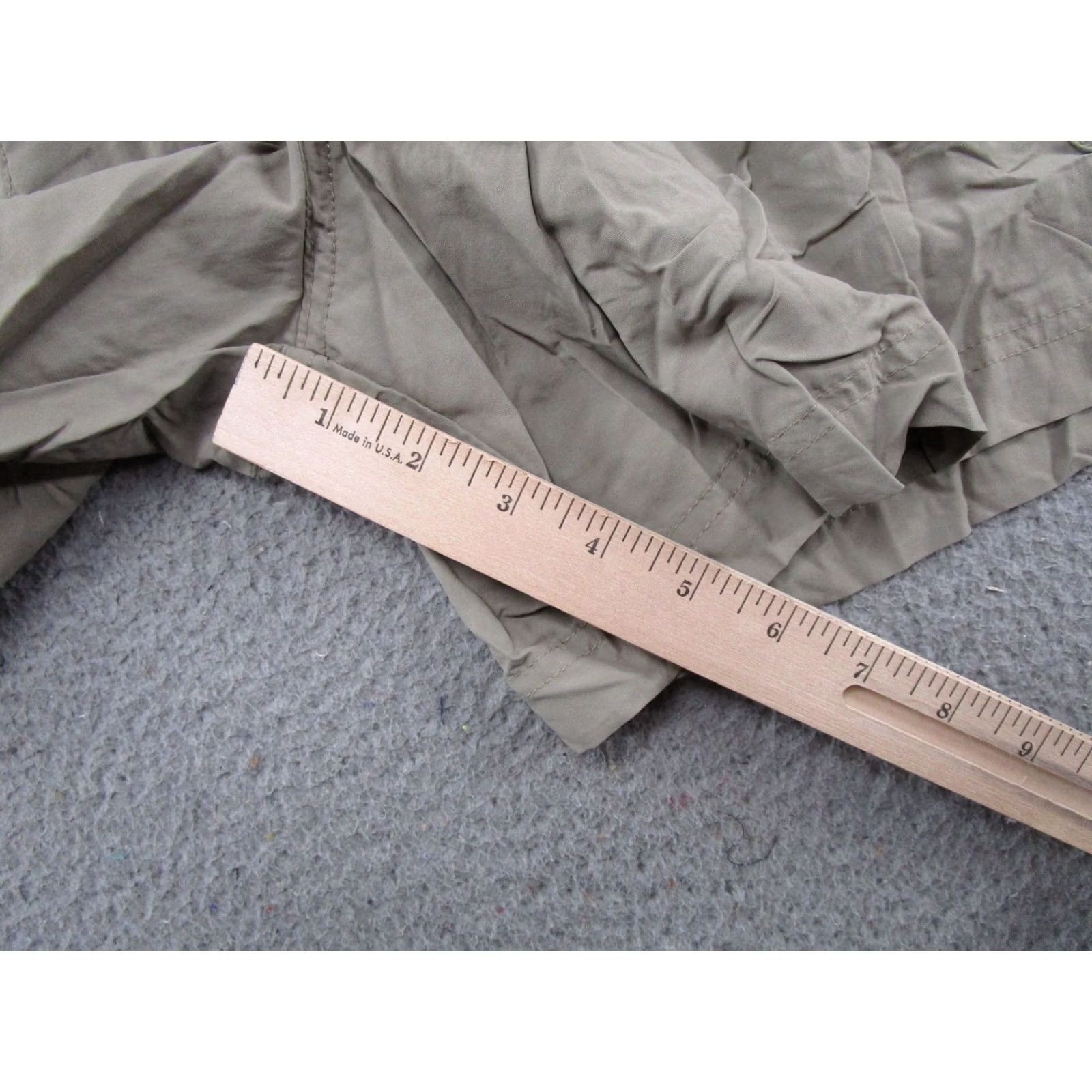 Vintage Columbia Women Cargo Shorts Nylon Belted Zip Pockets Beige M Outdoor Hiking Camp Casual Summer Spring Regular Size 32" / US 10 / IT 46 - 6 Thumbnail