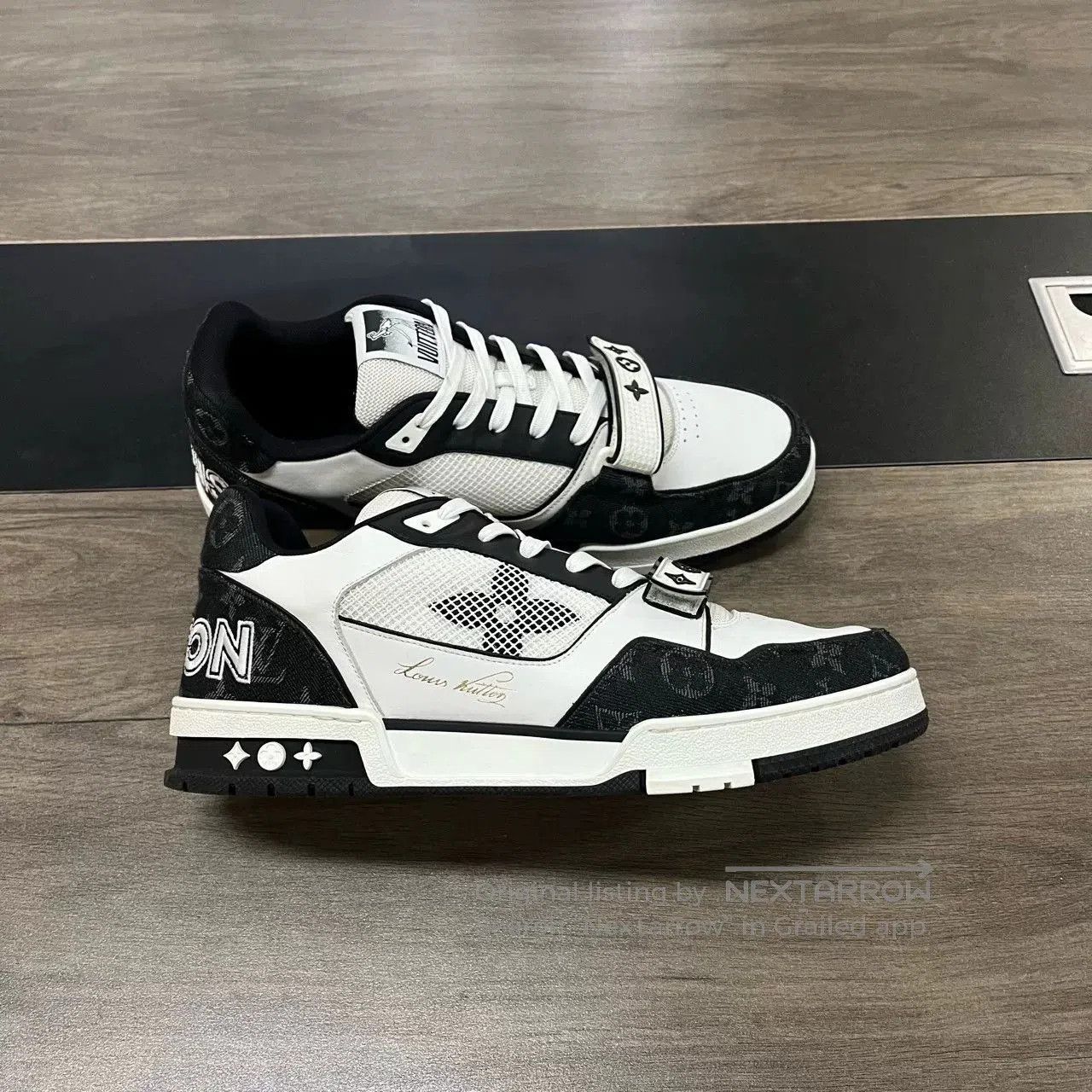 Louis Vuitton LV Trainer Black White Velcro Size 44. Size US 10.5 / EU 43-44 - 4 Thumbnail