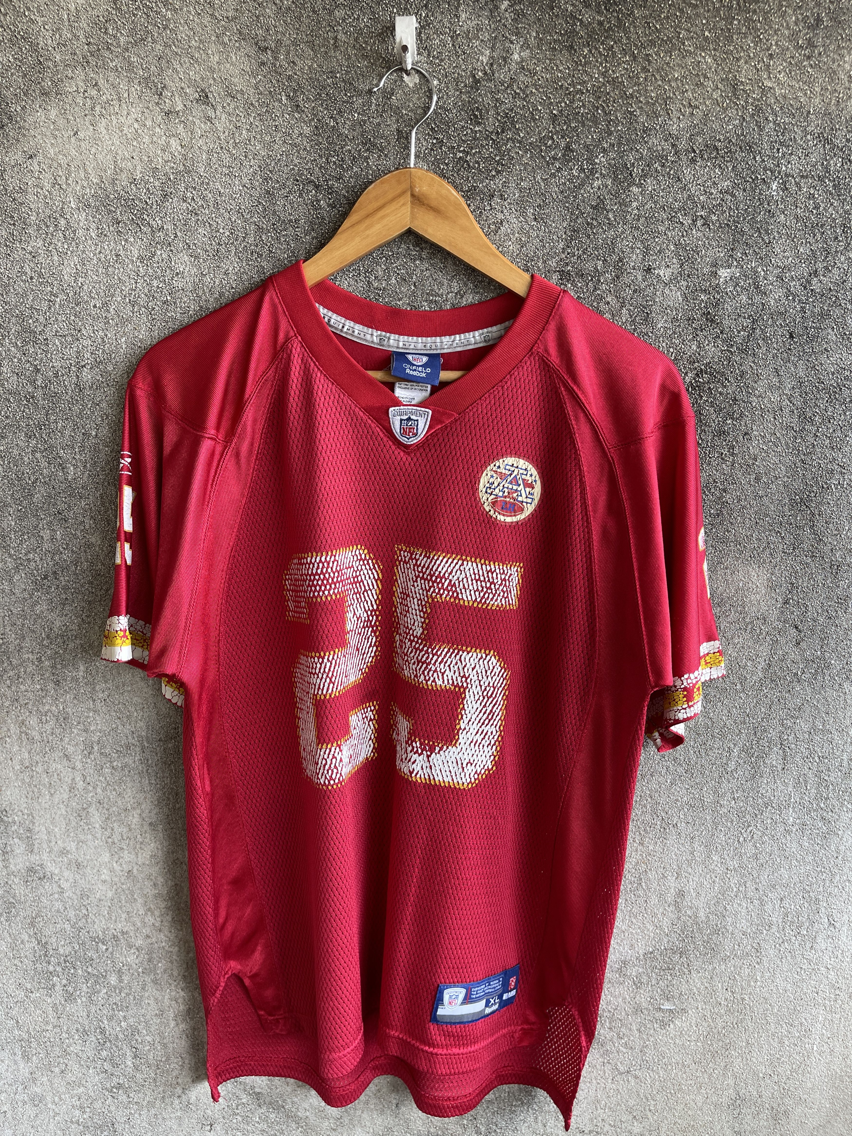 Vintage Trashed🔥EQUIPMENT NFL REEBOK🔥Charles 25 Jerseys