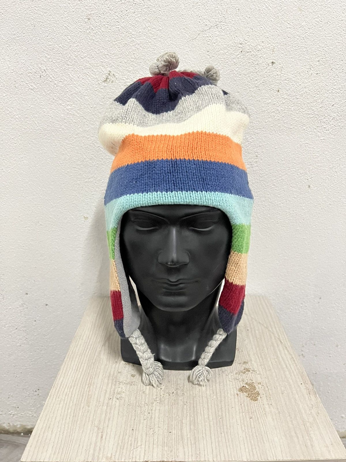 Gap Baby Gap Striped Design Earflap Beanie hat Size ONE SIZE - 2 Thumbnail