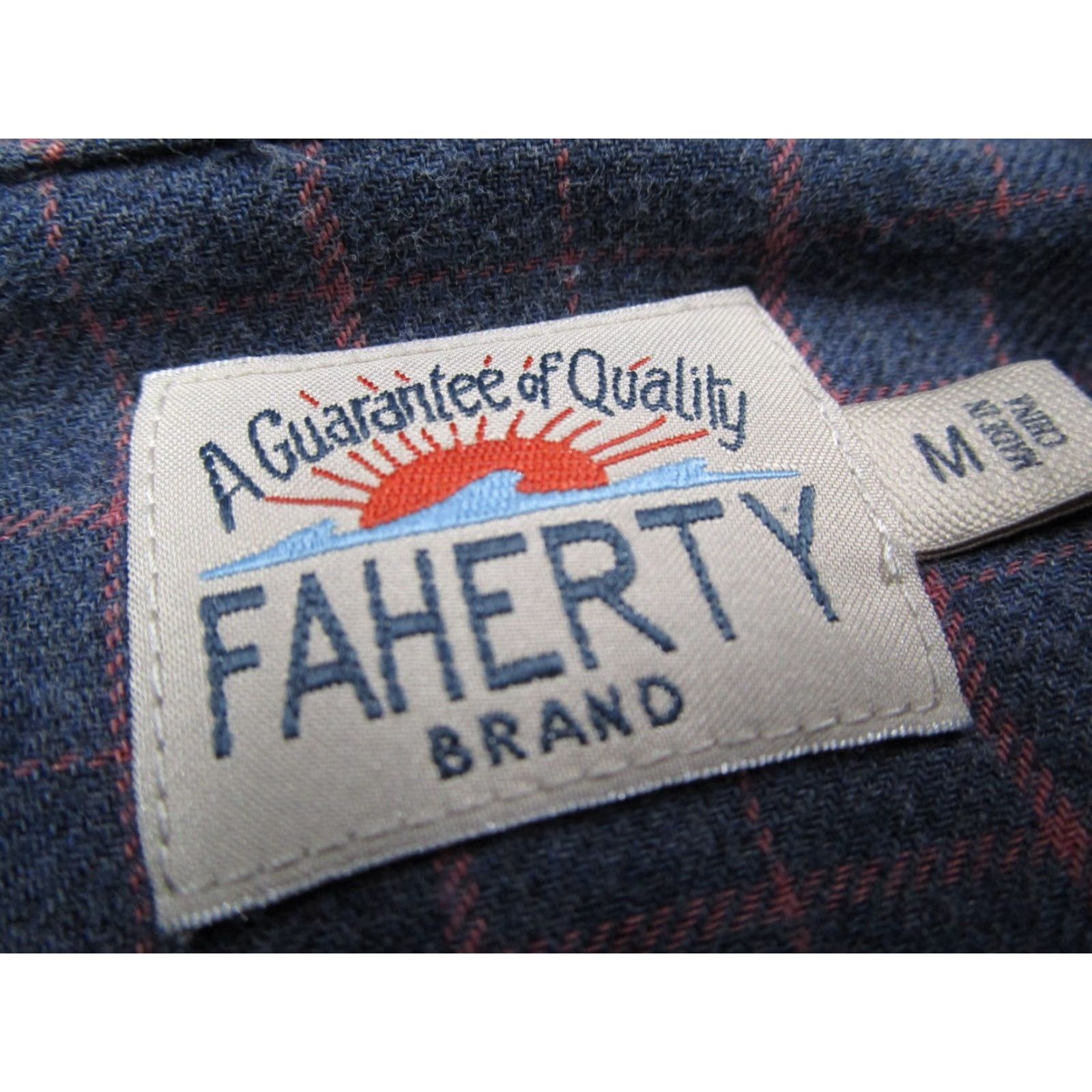 Faherty Faherty Shirt Mens M Blue Check Button-Up Long Sleeve Lightweight Casual Travel Substyle: Button-Down, Pocket, 100% Cotton Size US M / EU 48-50 / 2 - 3 Thumbnail