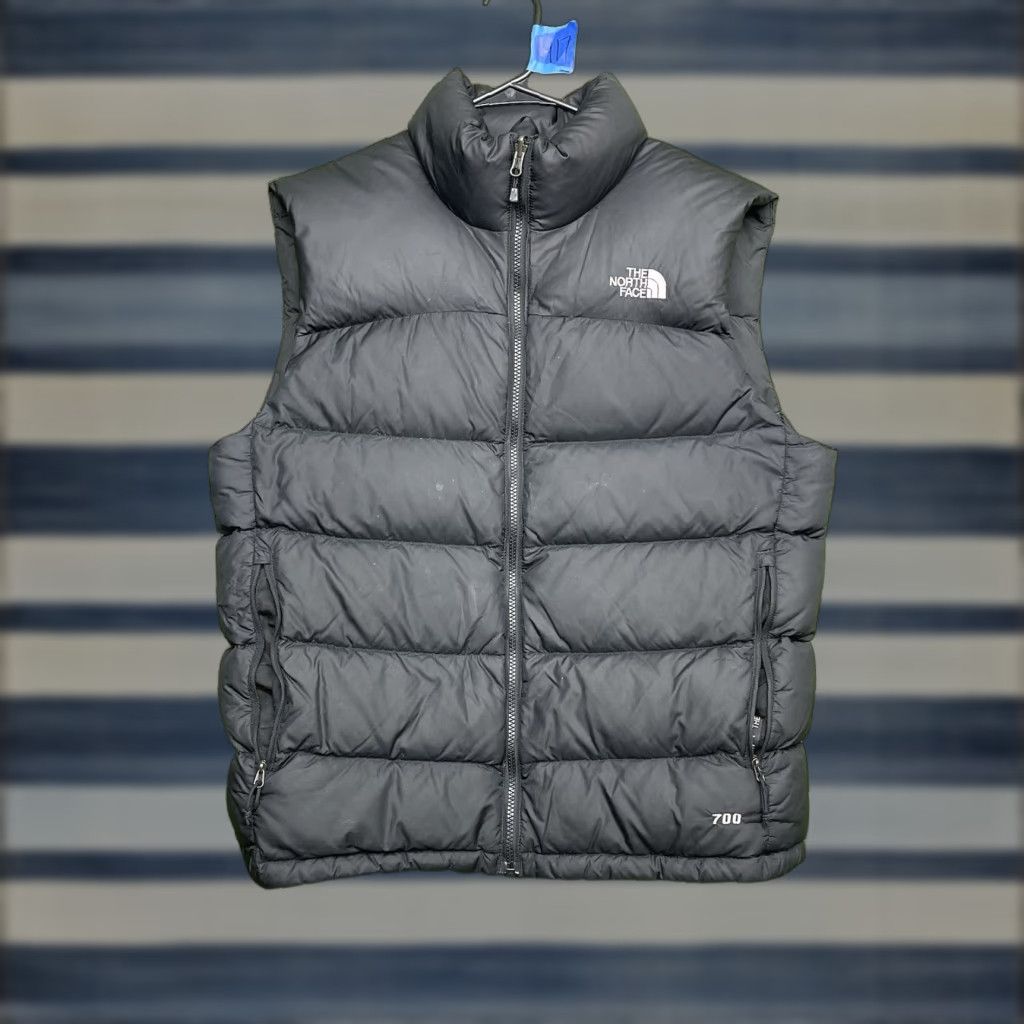 The North Face VINTAGE The North Face Nuptse Vest Mens M 700 Goose Down Black Zipper Puffer Jacket Outdoor Hiking Retro Size US M / EU 48-50 / 2 - 1 Thumbnail