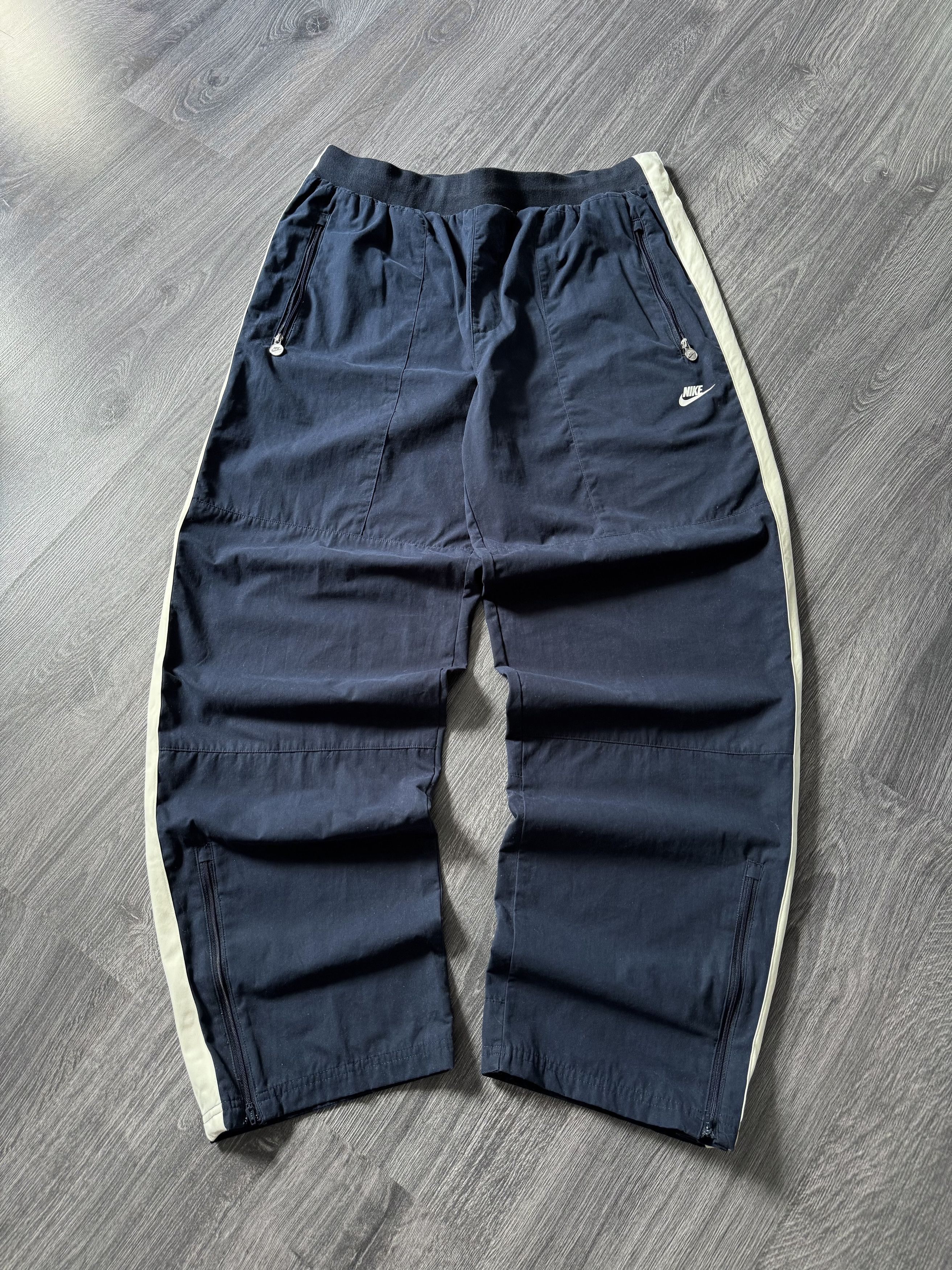 パンツ 2000's archive NIKE buggy pants y2k 2000's archive NIKE buggy nylon pants - メルカリ