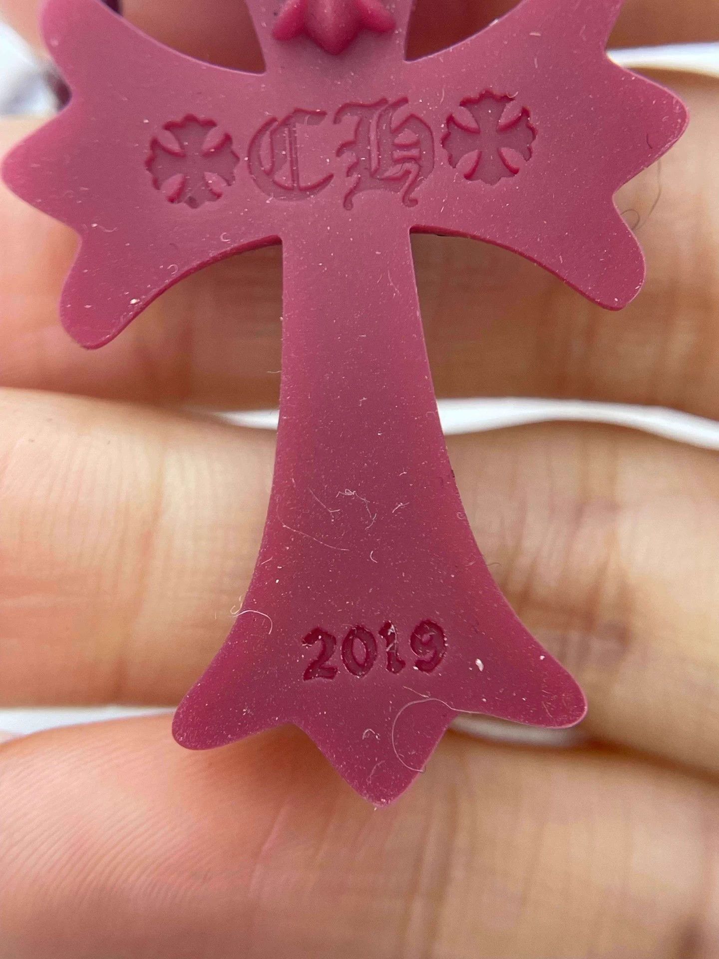 Chrome Hearts Chrome Hearts Resin Burgundy Cross Necklace w/ mirror Size ONE SIZE - 6 Thumbnail