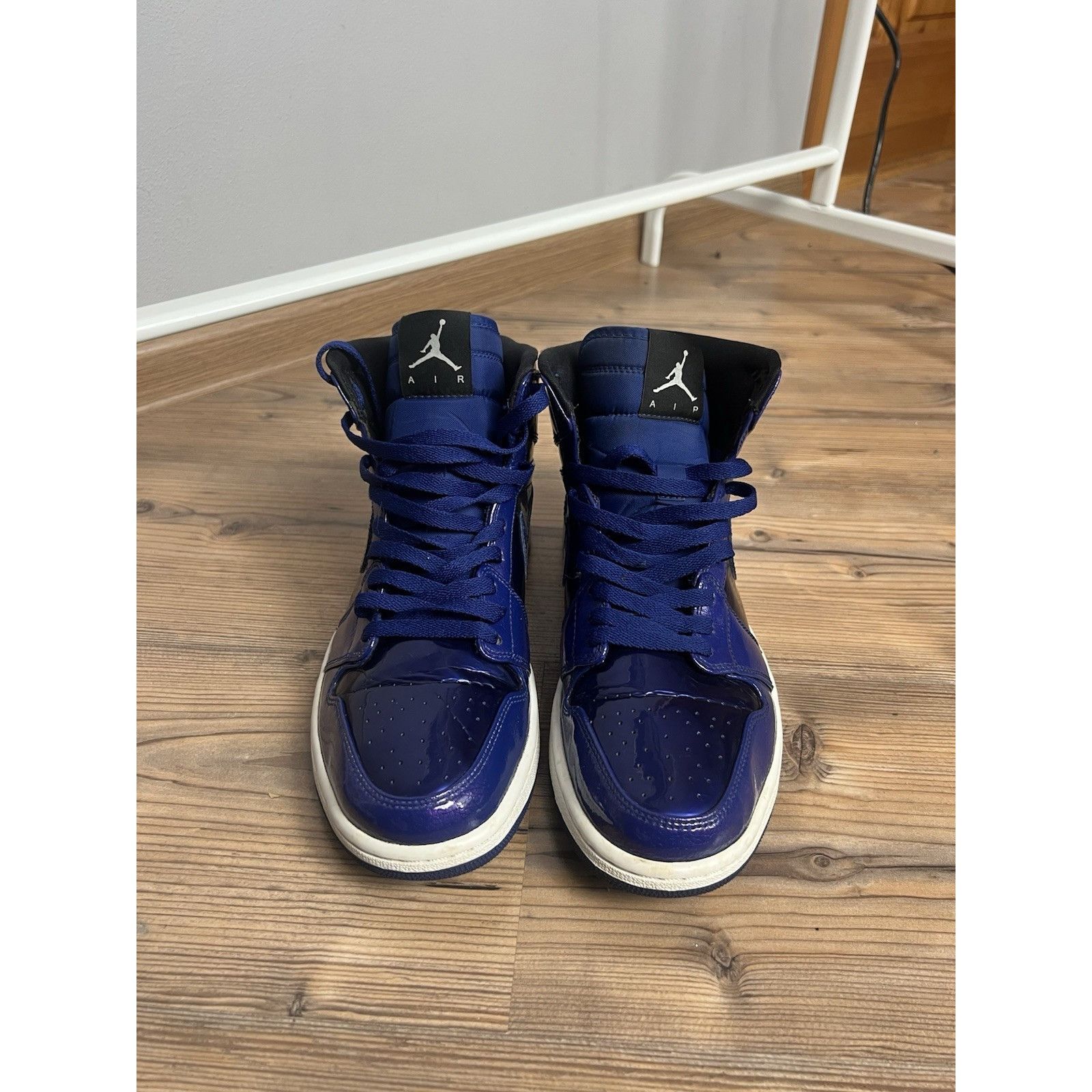 Jordan Brand Size 11 - Air Jordan 1 Retro High Deep Royal Size US 11/ EU Size US 11 / EU 44 - 9 Thumbnail