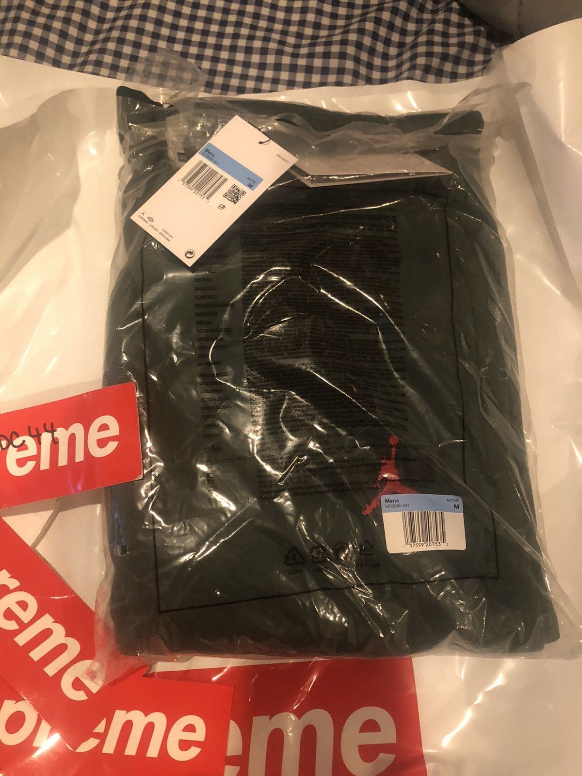 Jordan Brand × Supreme FW24 Supreme Jordan Sweatpants Medium Green Size US 31 - 2 Thumbnail