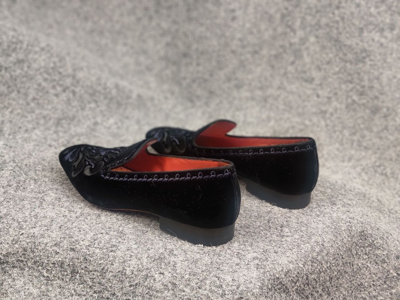 Santoni Santoni Italy Design Velvet SlipOn Casual Dress Loafer Shoes Size US 7 / EU 40 - 19 Thumbnail