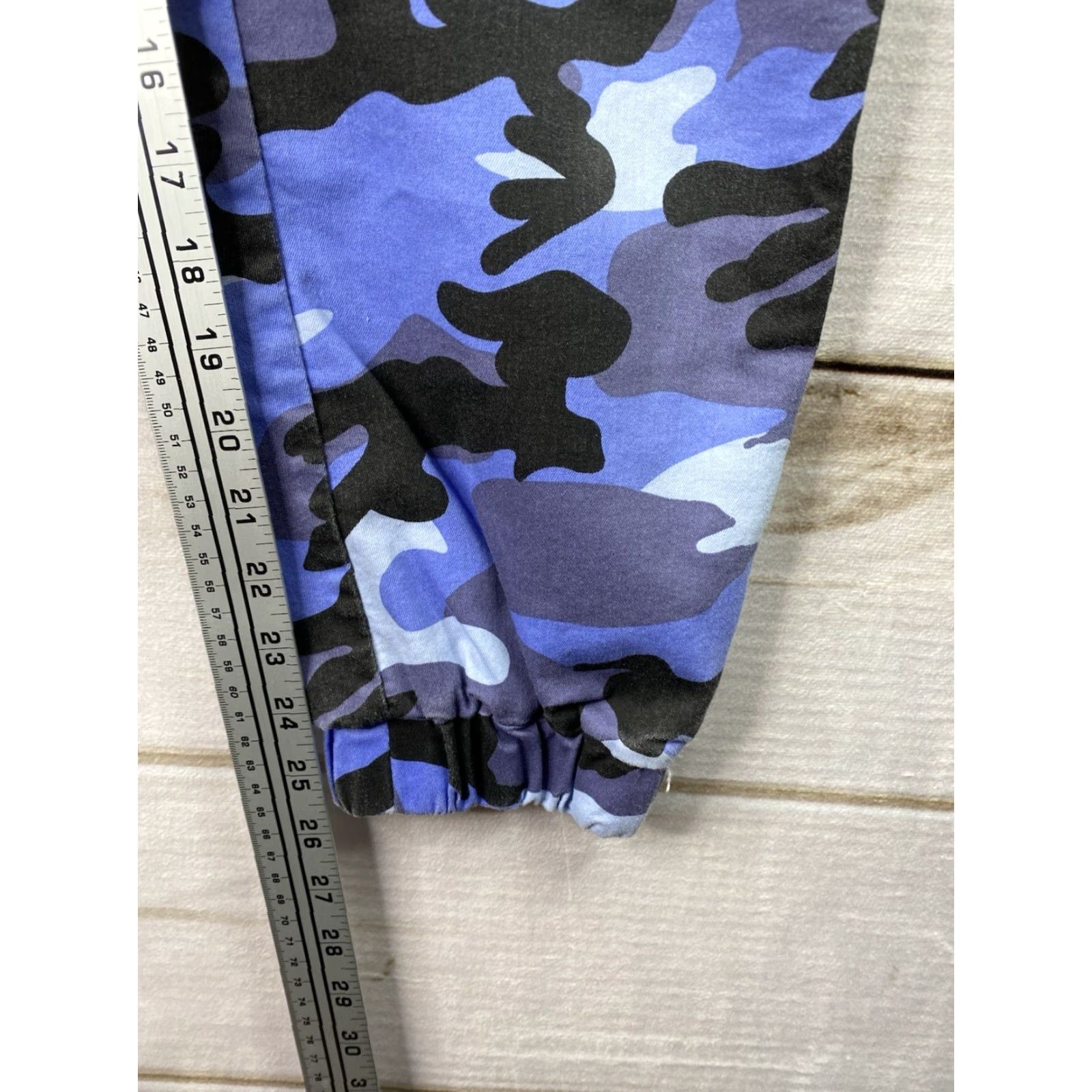 Vintage VINTAGE VIP Jeans Women Teens Jrs 13/31 Blue Army Camo Sculpt HipHop City Cargo Stretch Shirt Adult Womens Size 34" / US 12 / IT 48 - 6 Thumbnail