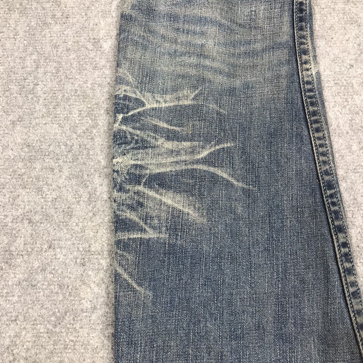 If Six Was Nine × Le Grande Bleu (L.G.B.) FALRE DENIM RATTLE TRAP BOOTCUT DISTRESSED DENIM PANTS Size US 30 / EU 46 - 12 Thumbnail
