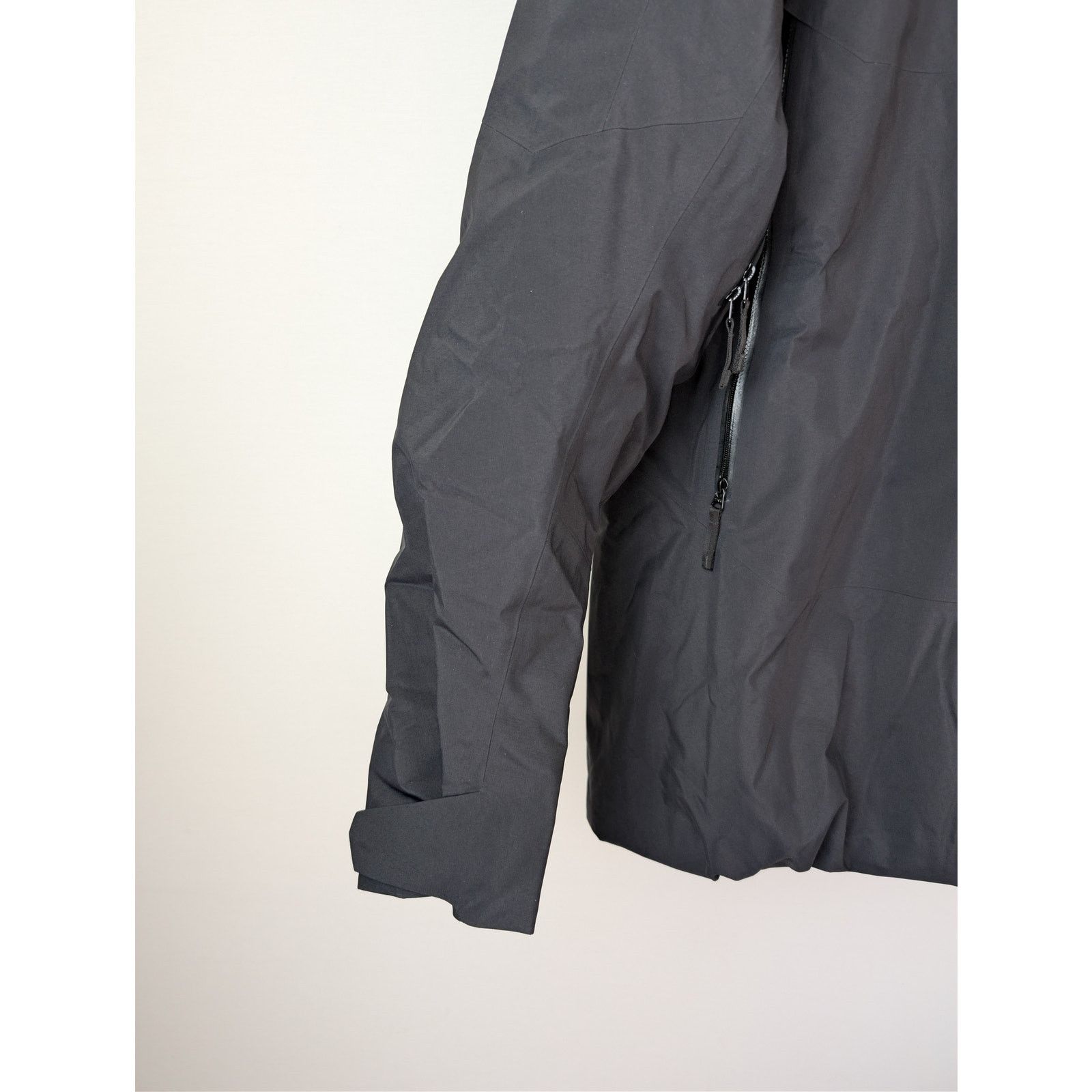 Arc'teryx o1rshd1 Sabre Insulated Jacket in Black Size US L / EU 52-54 / 3 - 6 Thumbnail