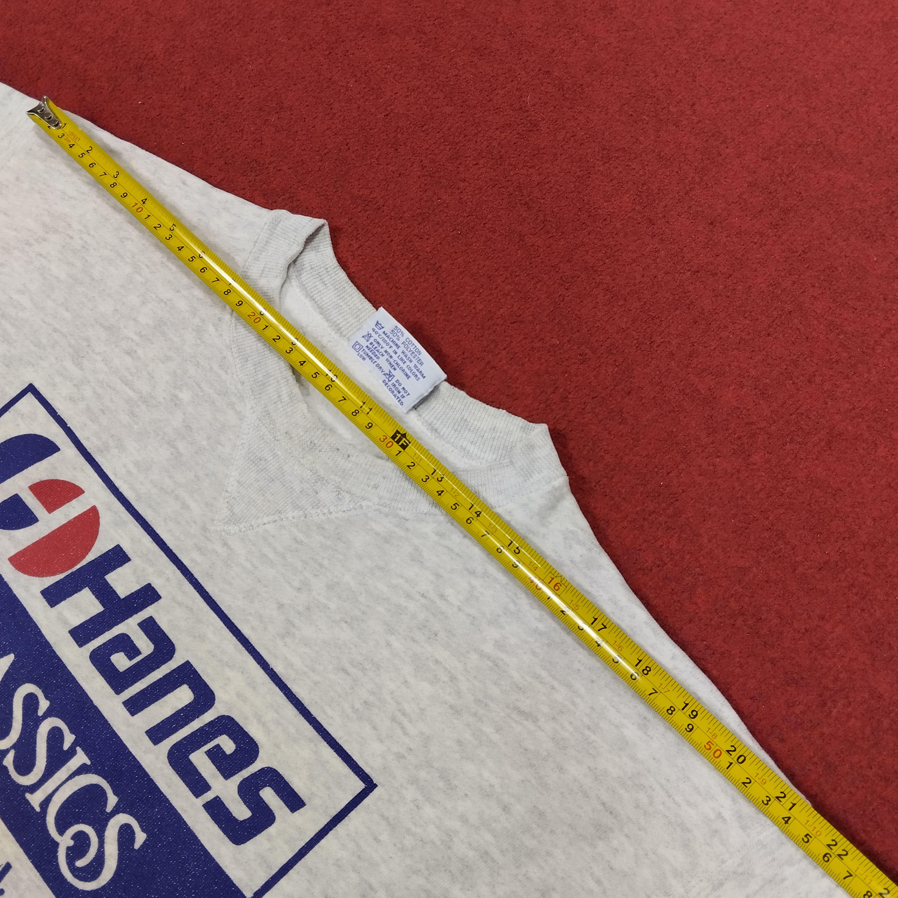 Hanes × Vintage Hanes Classic Center Box Logo Design Vintage Sweatshirt Size US M / EU 48-50 / 2 - 8 Thumbnail