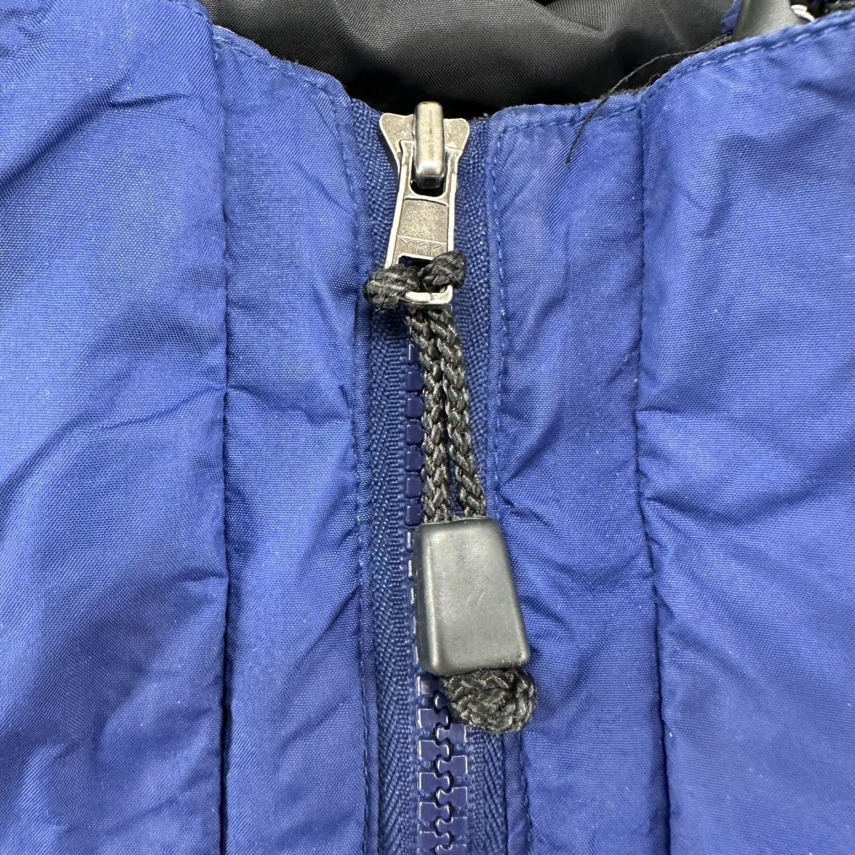 The North Face VINTAGE The North Face Mountain Light Jacket Hooded Parka Men L Blue 90s Goretex Nylon Water Resistant Winter Spring Fall Size US L / EU 52-54 / 3 - 4 Thumbnail