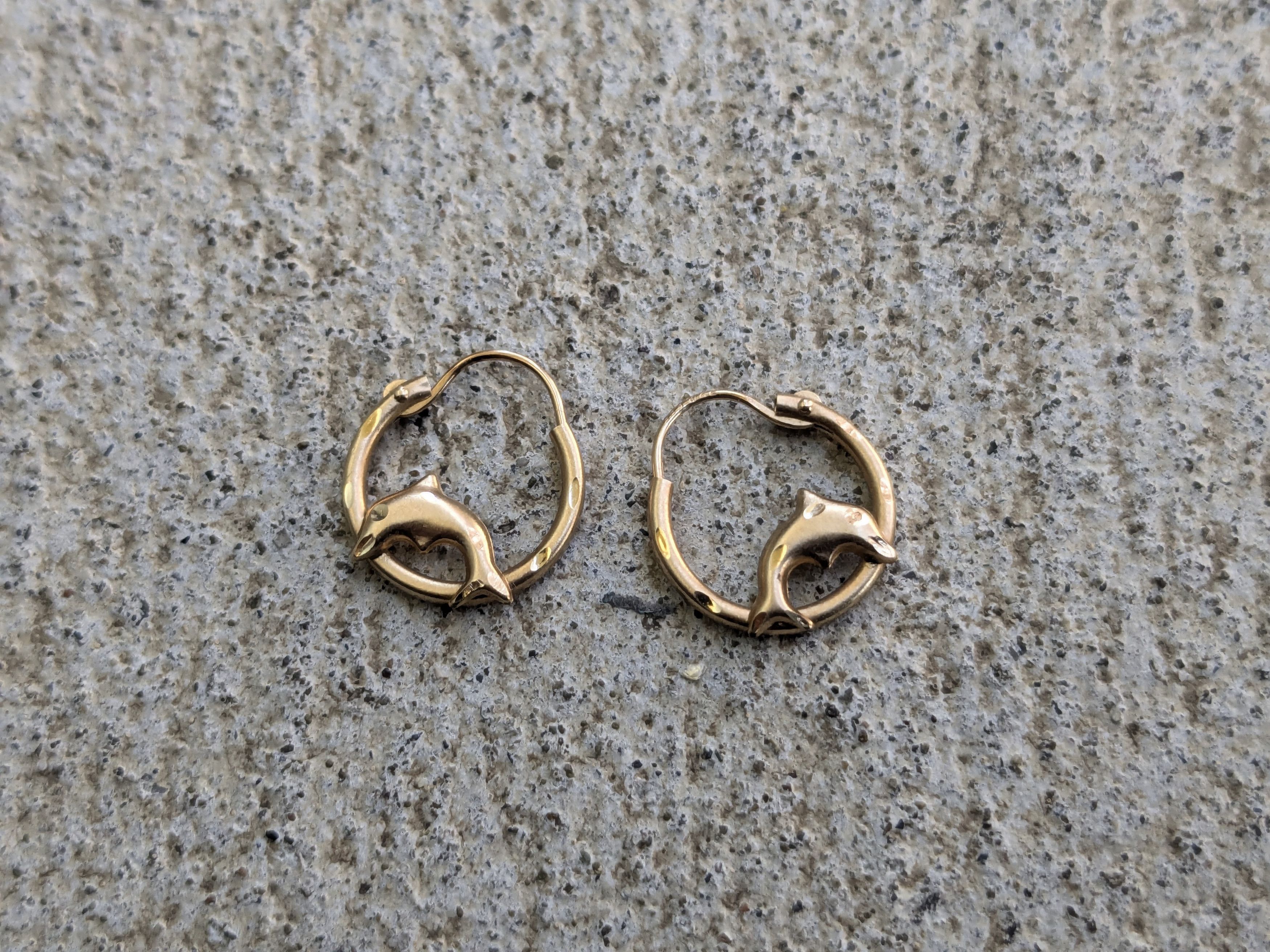 Jewelry × Vintage 14k Yellow Gold Dolphin Earrings Size ONE SIZE - 3 Thumbnail