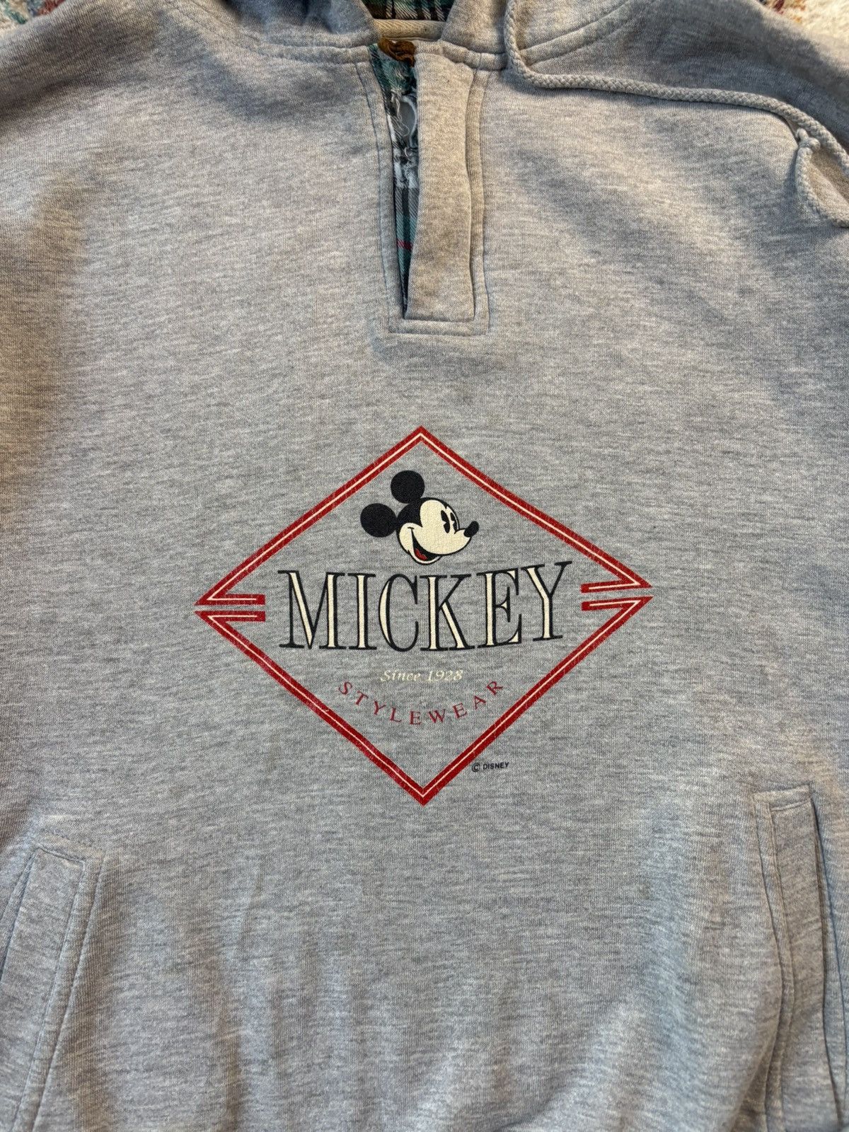 Disney Vintage Disney Mickey Mouse Henley Pullover Hoodie Size XL Size US L / EU 52-54 / 3 - 4 Thumbnail