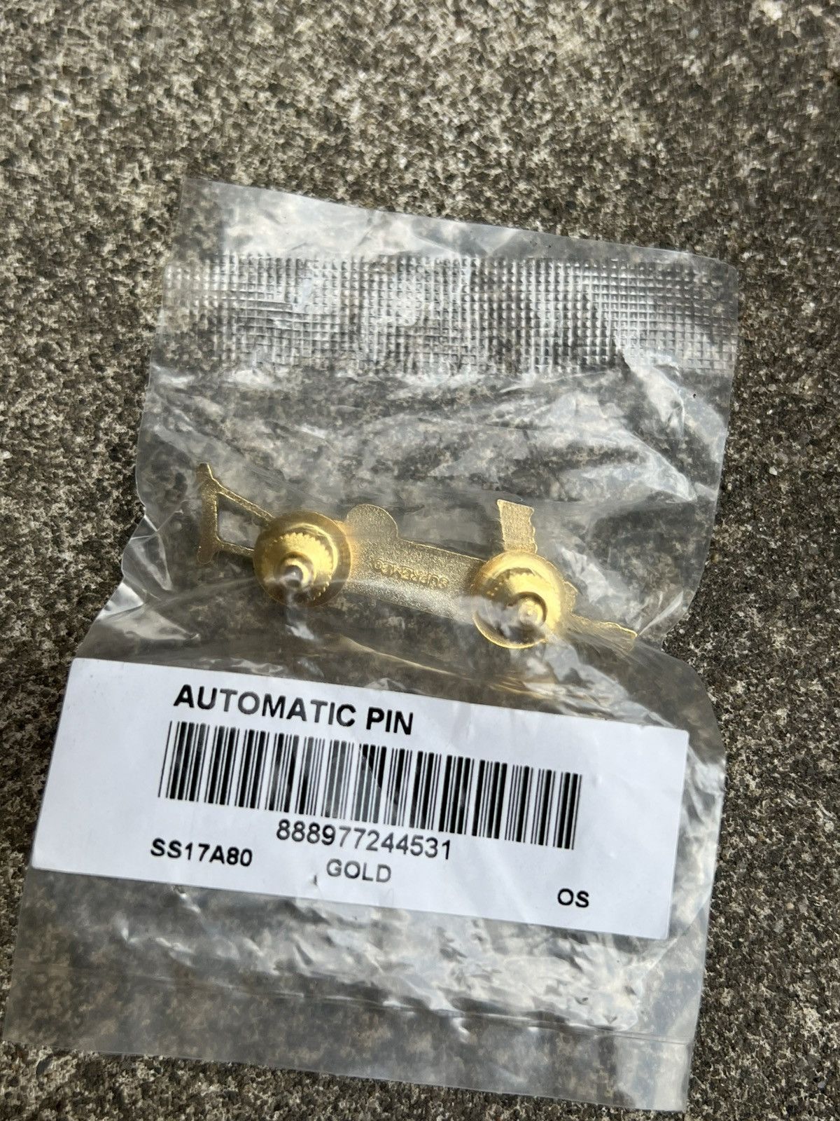 Supreme Supreme 2017 Automatic Tommy Gun Pin Gold New Never Opened Size ONE SIZE - 2 Thumbnail