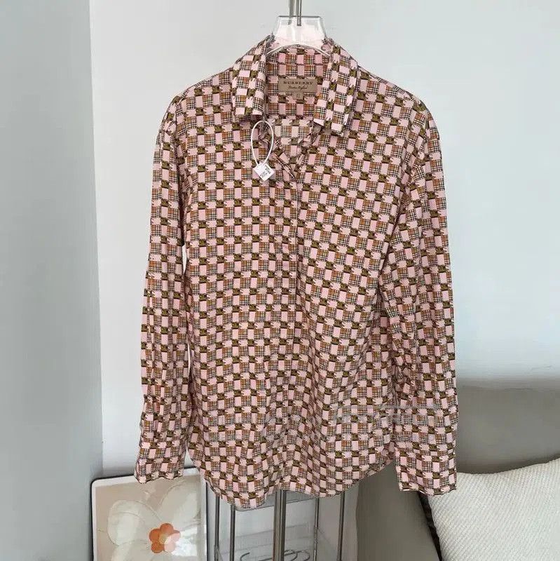 Burberry Burberry Pink Cotton Women's Shirt. Size M / US 6-8 / IT 42-44 - 1 Thumbnail