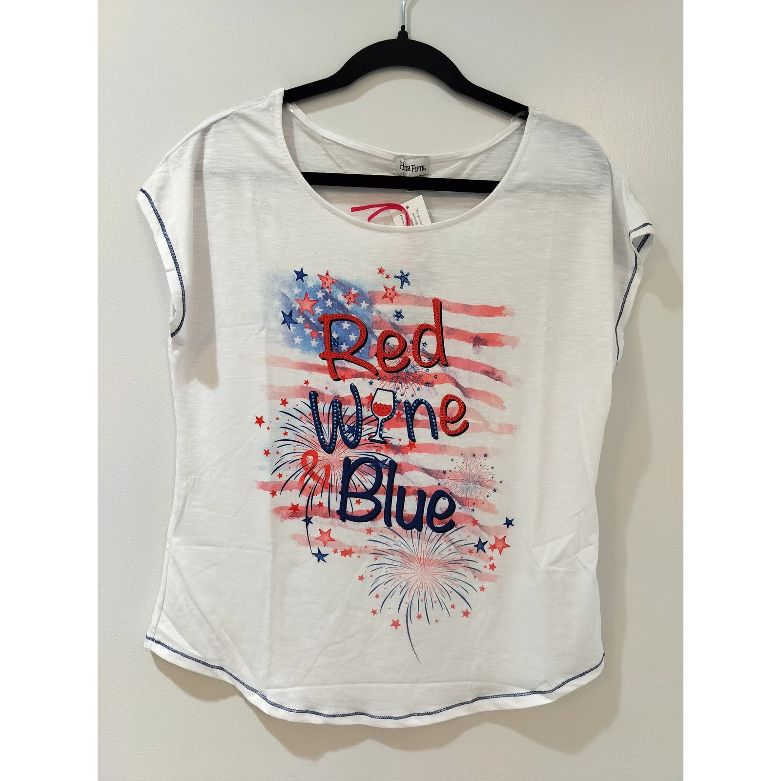 Other High Fifth Women’s Medium Graphic Tee Casual Short Sleeve Size M / US 6-8 / IT 42-44 - 1 Thumbnail