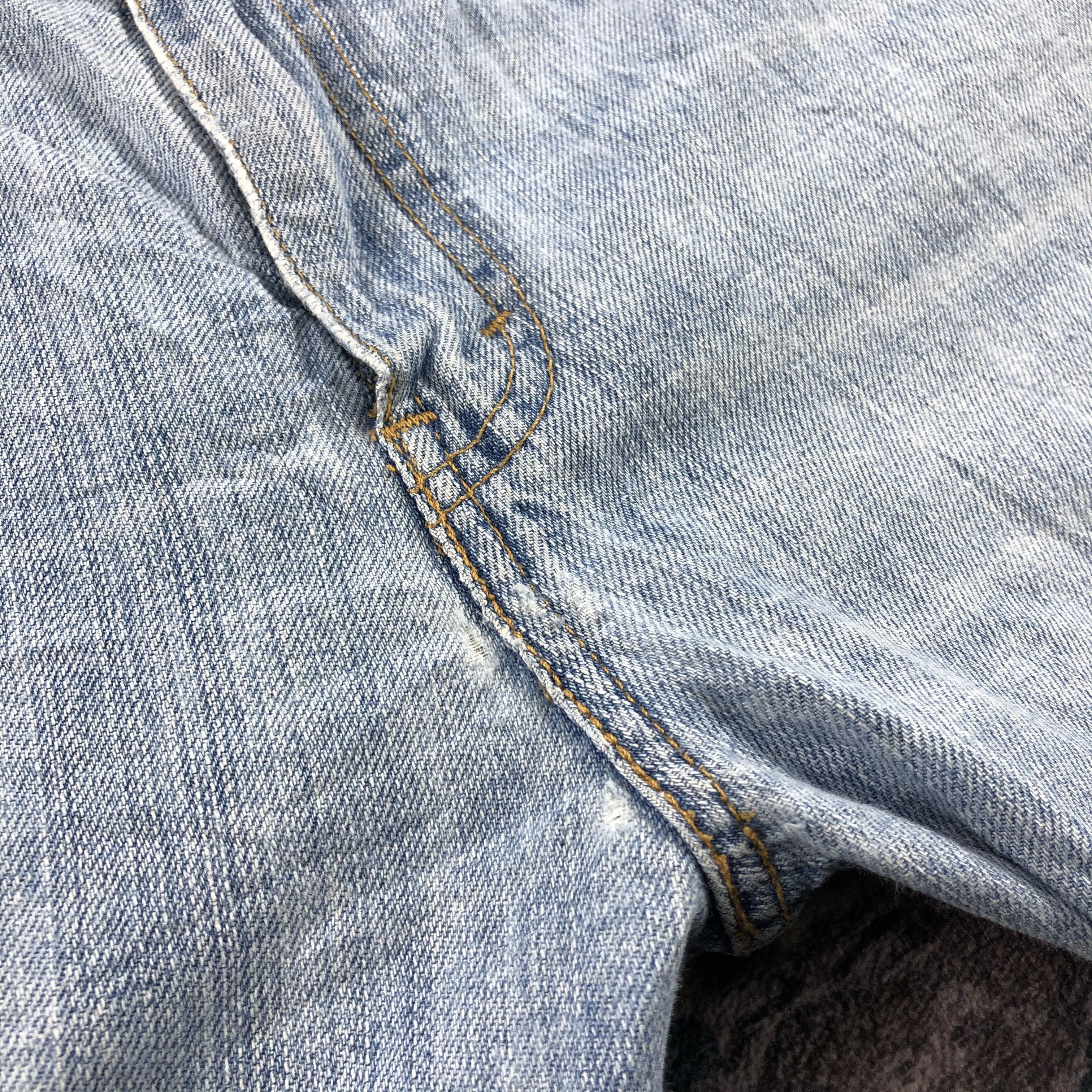 Levi's × Vintage Vintage Blue Wash Levis 569 Jeans-JM2983 Size US 42 / EU 58 - 9 Thumbnail