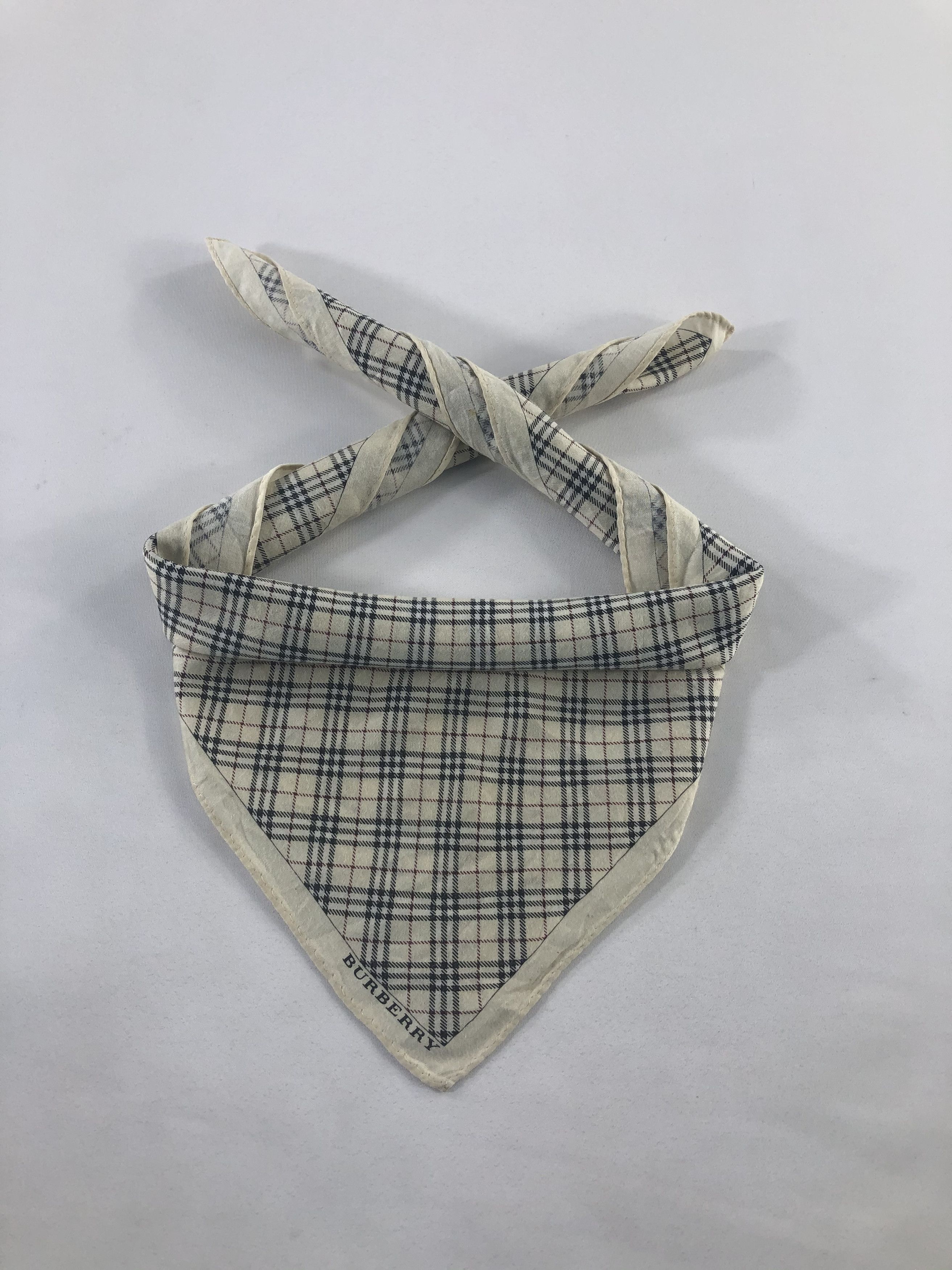 Burberry Burberry Handkerchief / Bandana / Neckerchief Size ONE SIZE - 2 Thumbnail
