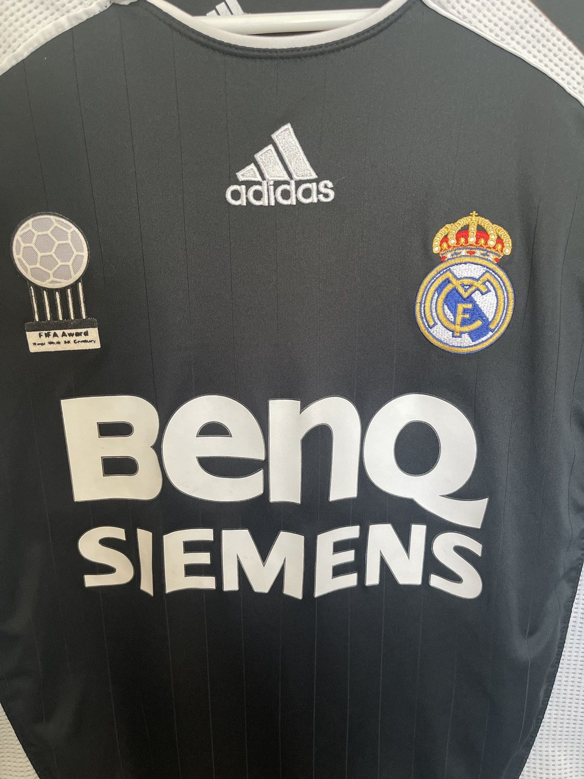 Adidas Vintage Real Madrid jersey Robinho Size US M / EU 48-50 / 2 - 2 Thumbnail