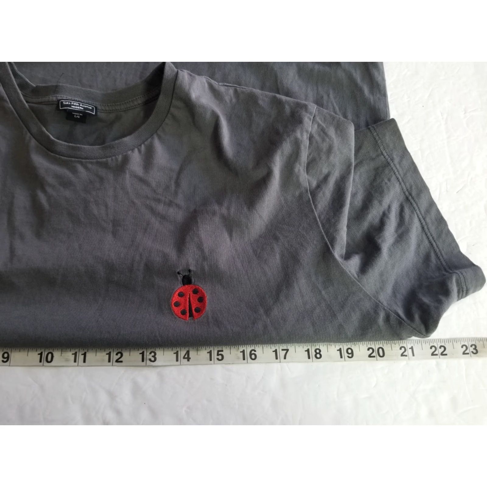 Saks Fifth Avenue VINTAGE Saks Fifth Avenue Shirt Men L Gray Crew Neck Short Sleeve Made in Italy Size US L / EU 52-54 / 3 - 4 Thumbnail