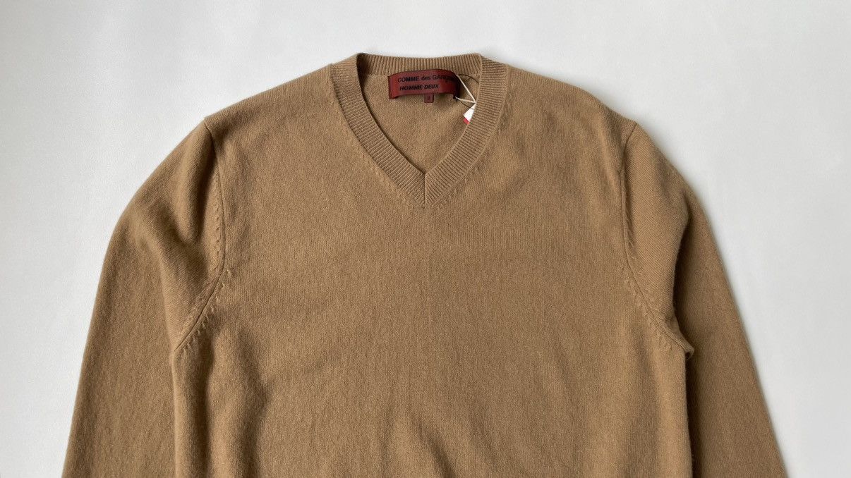 Comme des Garcons A/W 04 Camel Wool V Neck Sweater Size US M / EU 48-50 / 2 - 2 Thumbnail