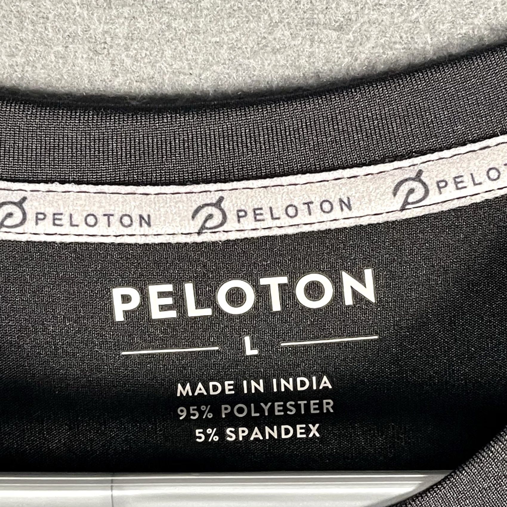 Spell Peloton T-Shirt Mens Large Black Logo Activewear Workout Gym Crew Neck Short Sleeve Pullover Regular Fit Cross Training Moisture Wicking Size US L / EU 52-54 / 3 - 5 Thumbnail