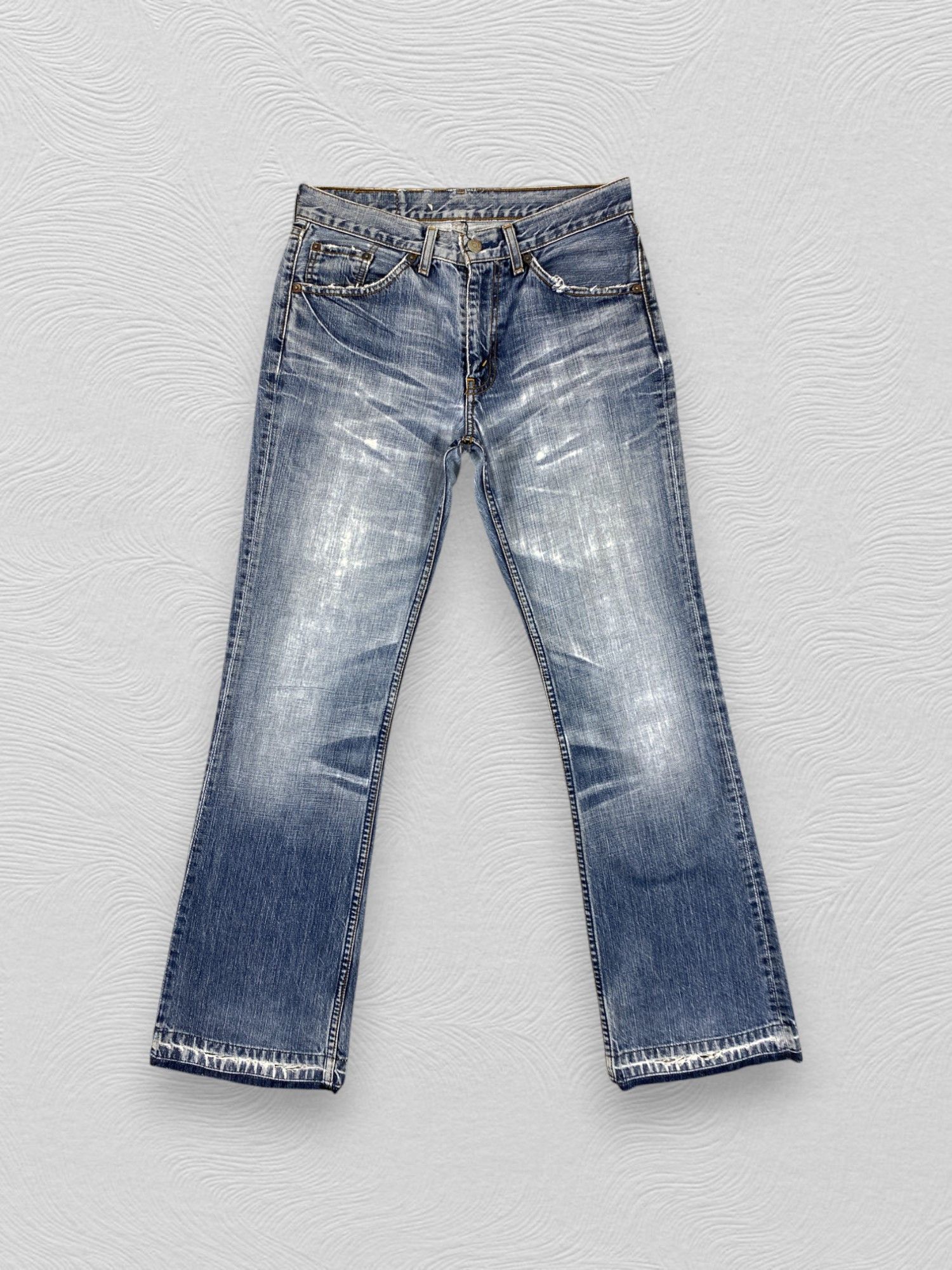 Distressed Blue Vintage Levi's 517 Flare 30x30 Denim- JN3509