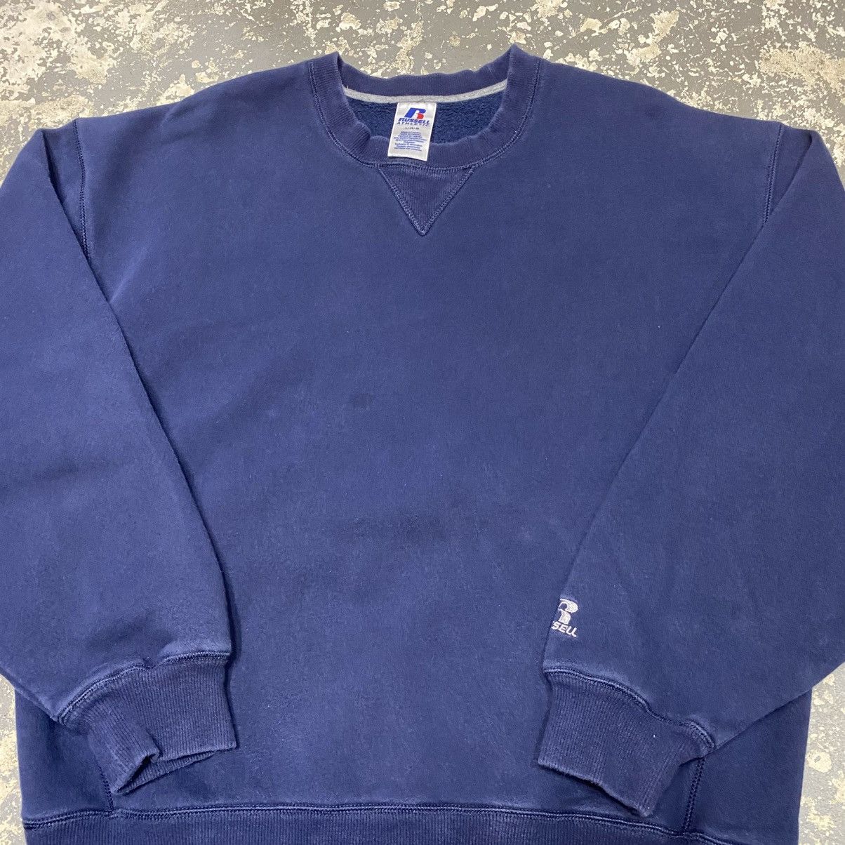 Russell Athletic × Vintage Vintage Russell Athletic Navy Blank Boxy Crewneck Hoodie Size US L / EU 52-54 / 3 - 9 Thumbnail