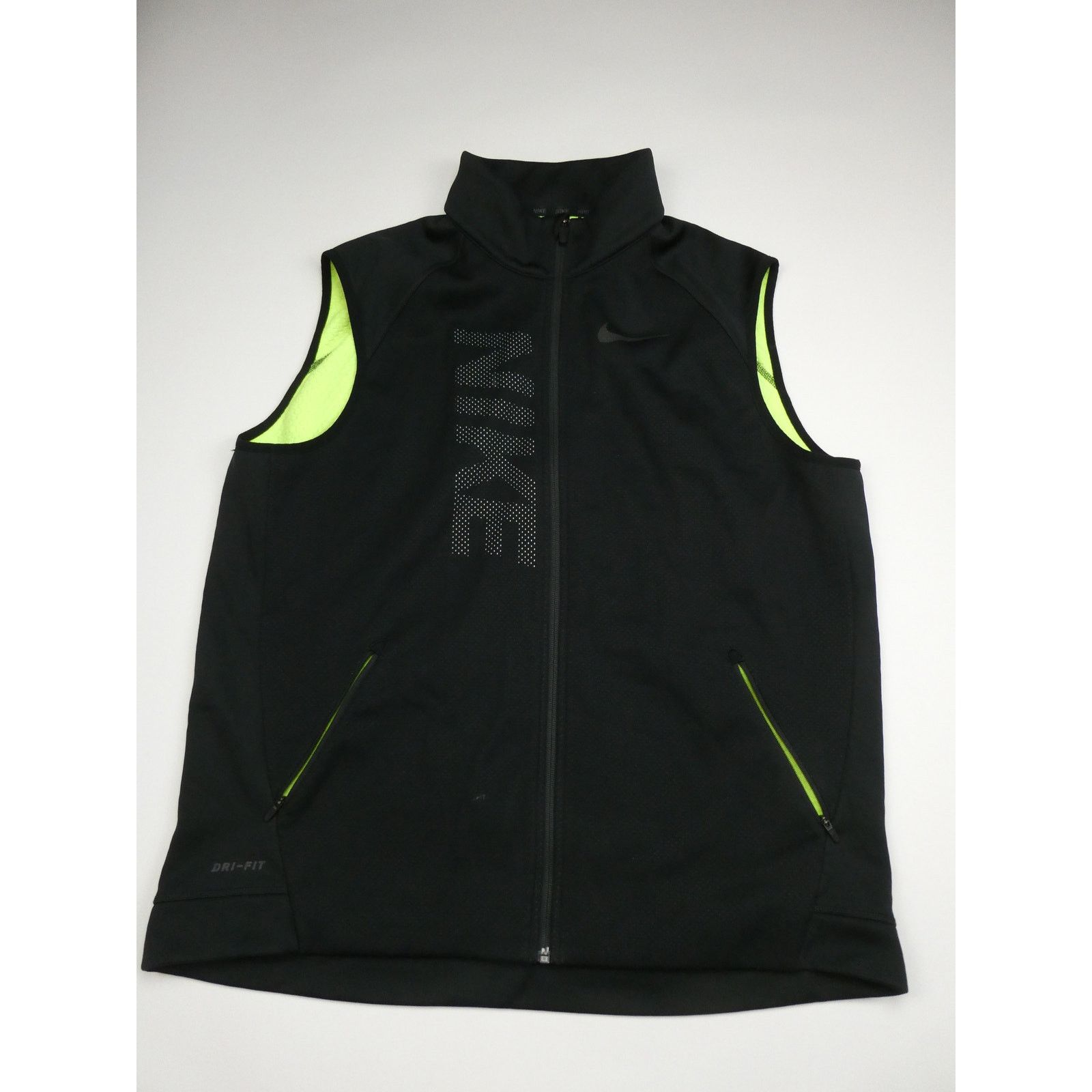 Nike Men's Nike heavier weight running vest, 807763-010, XL Size US XL / EU 56 / 4 - 1 Thumbnail
