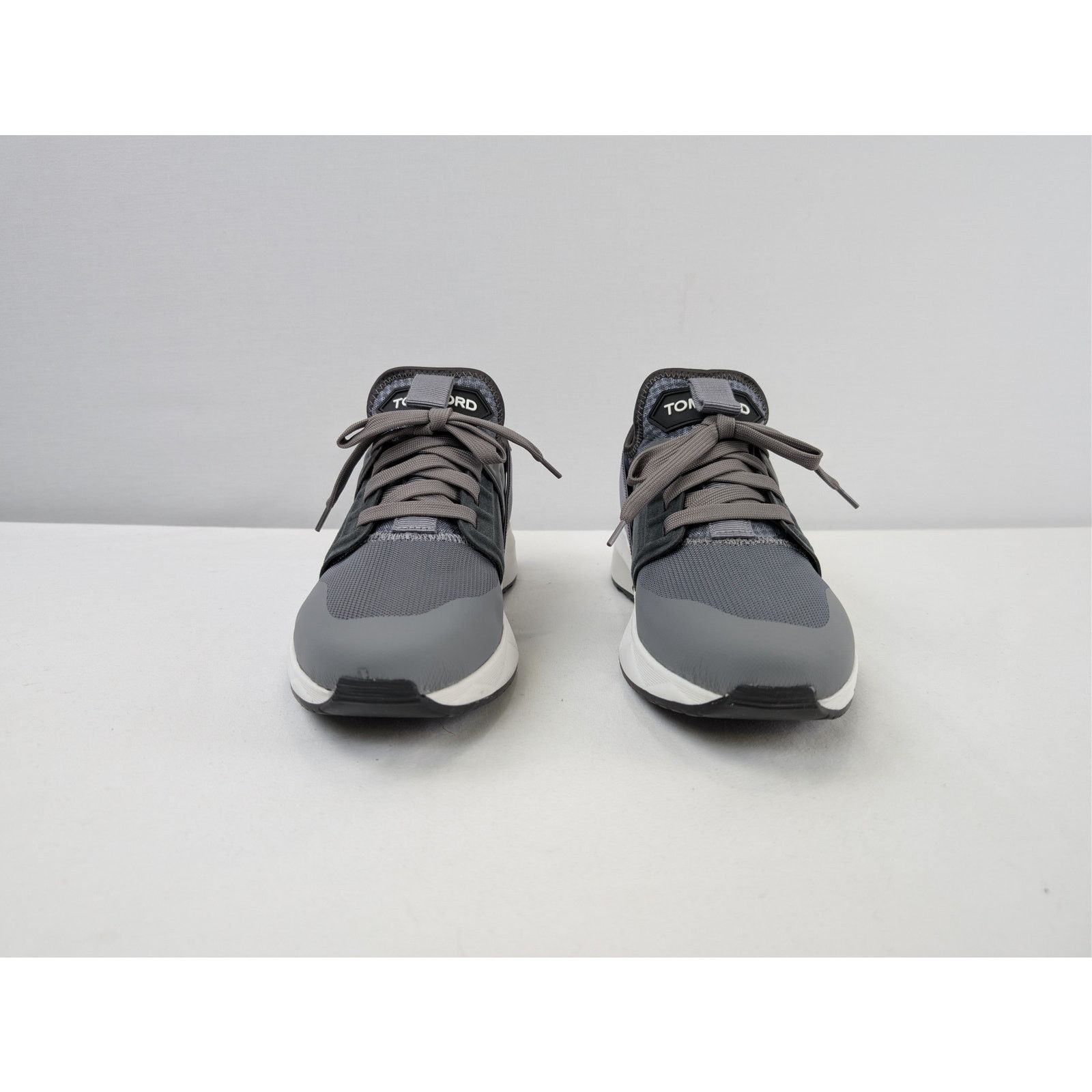 Tom Ford o1rshd1 Jago Runner Sneakers in Grey Size US 8 / EU 41 - 9 Thumbnail
