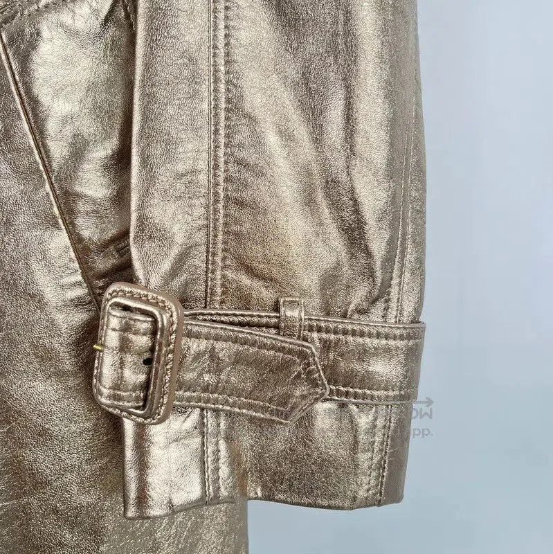 Burberry Burberry S Gold Women's Trench Coat. Size S / US 4 / IT 40 - 5 Thumbnail