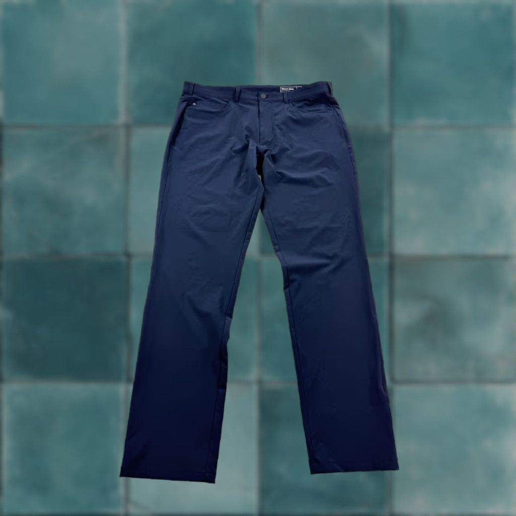 Mizzen+Main Mizzen+Main Pants Mens 36x32 Navy Helmsman Slim Performance Stretch Chino Size US 36 / EU 52 - 1 Thumbnail